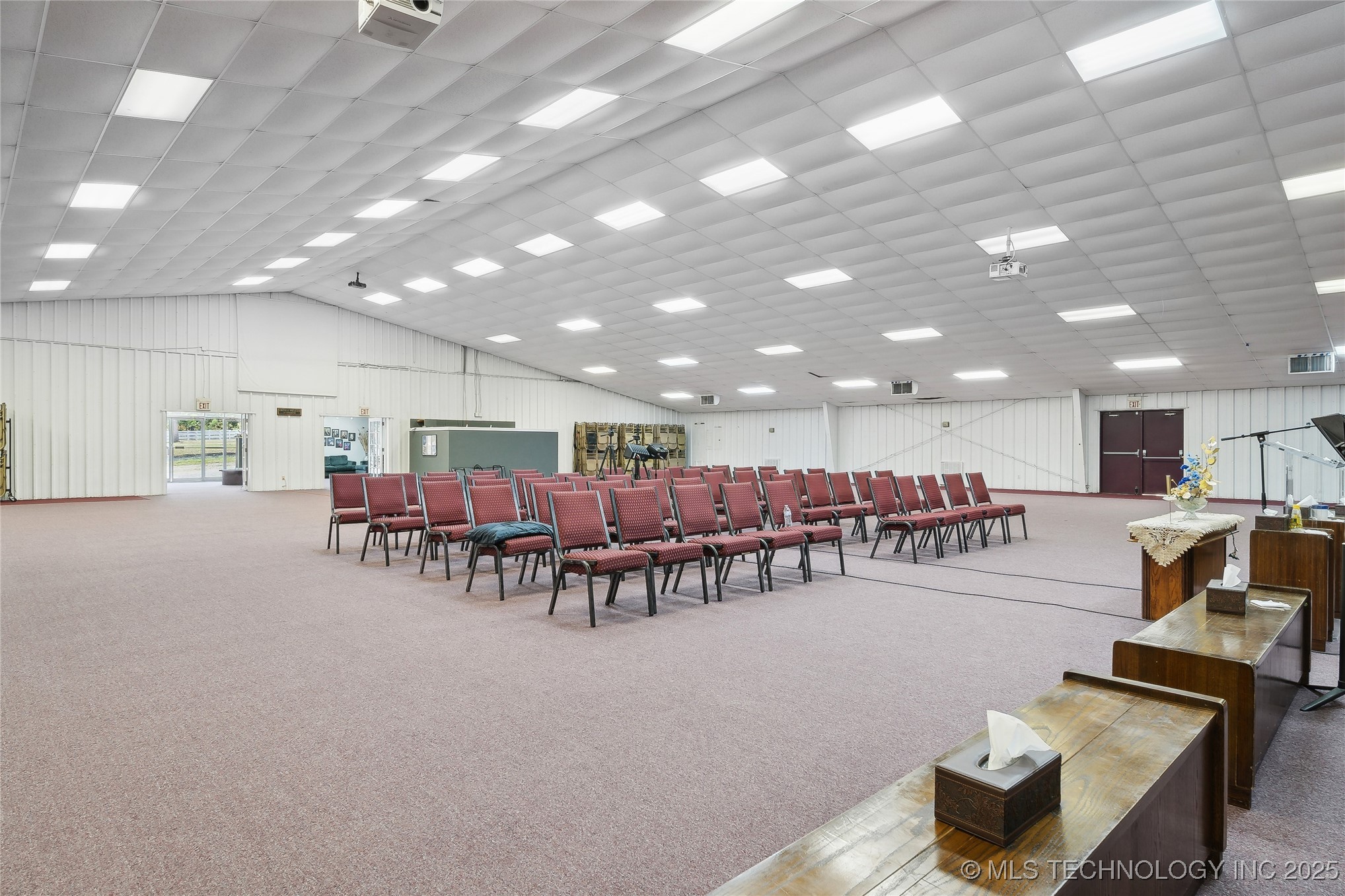 109218 S 4030 Road Property Photo 8