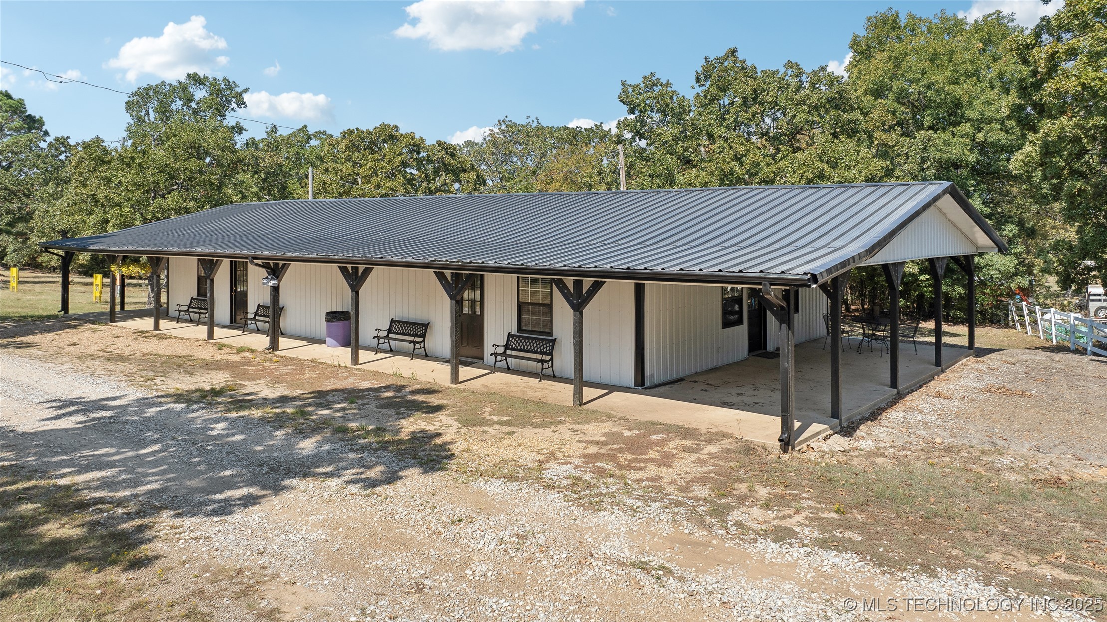 109218 S 4030 Road Property Photo 10