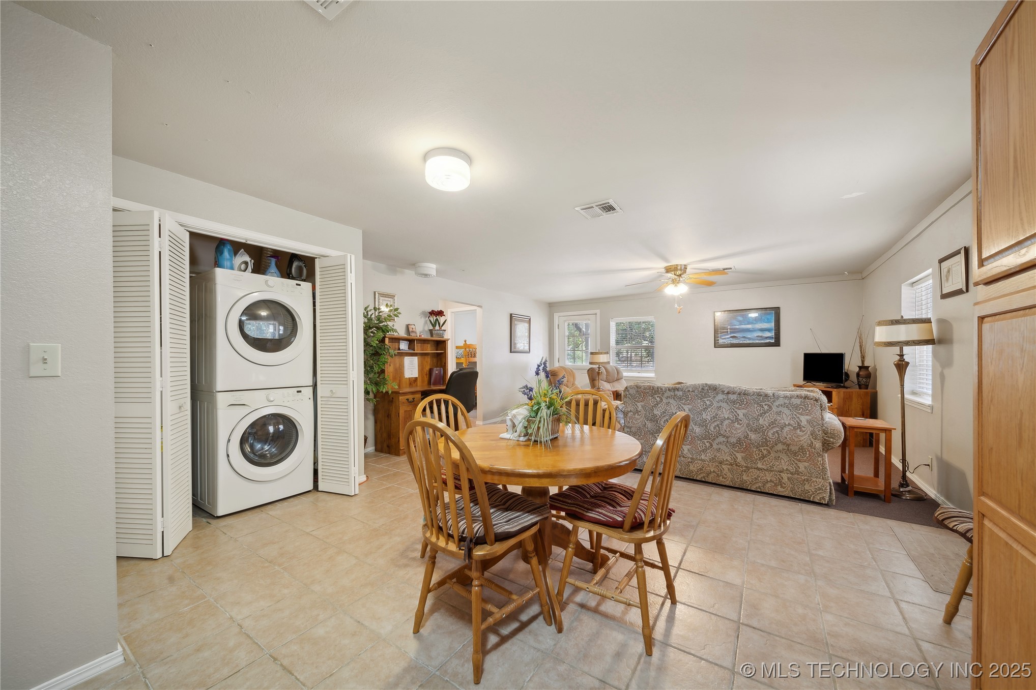 109218 S 4030 Road Property Photo 13