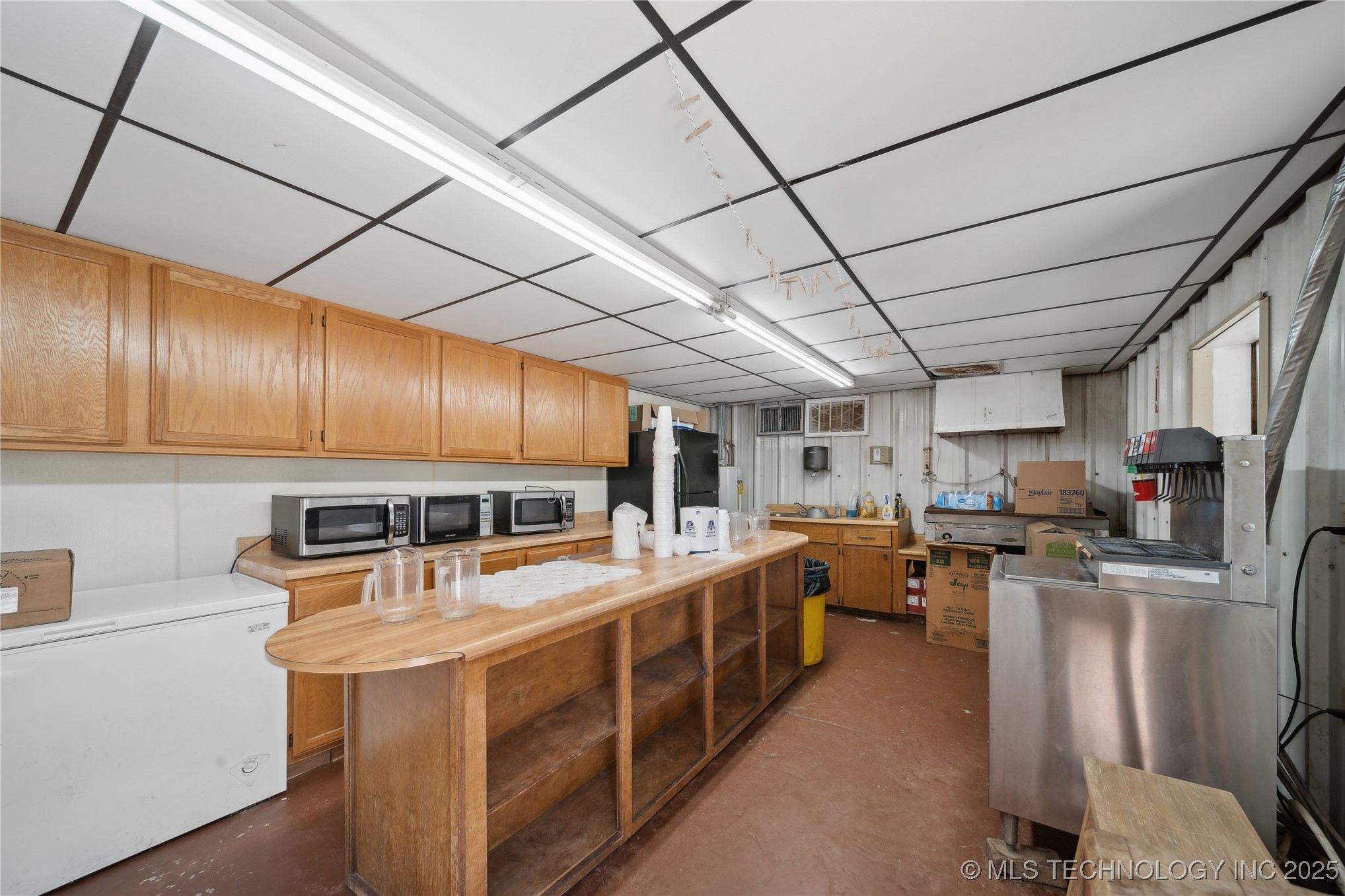 109218 S 4030 Road Property Photo 24