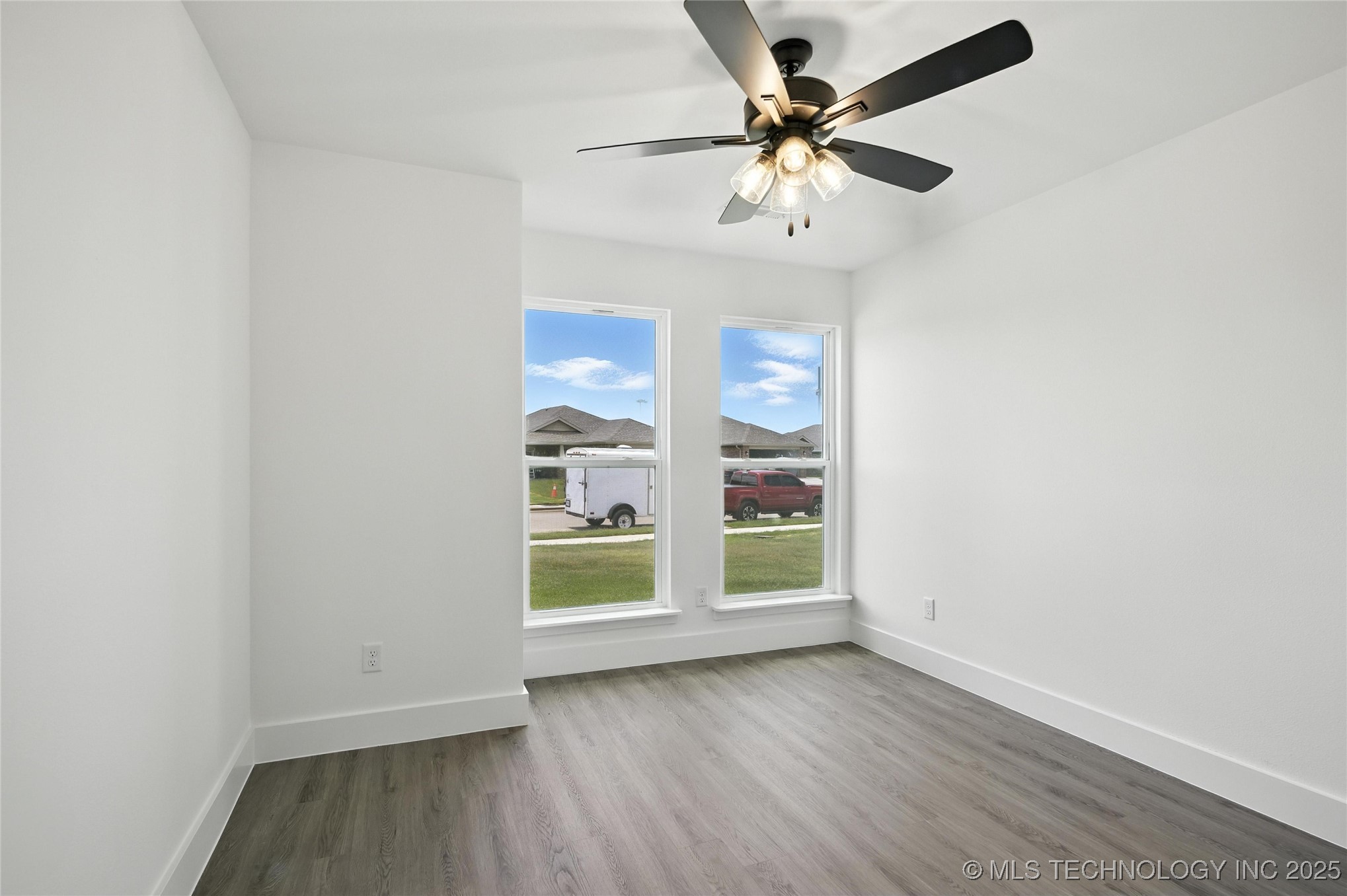 2808 E Northampton Street Property Photo 2