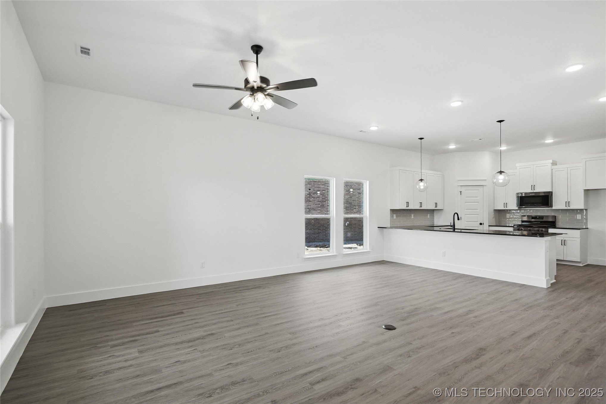 2808 E Northampton Street Property Photo 27