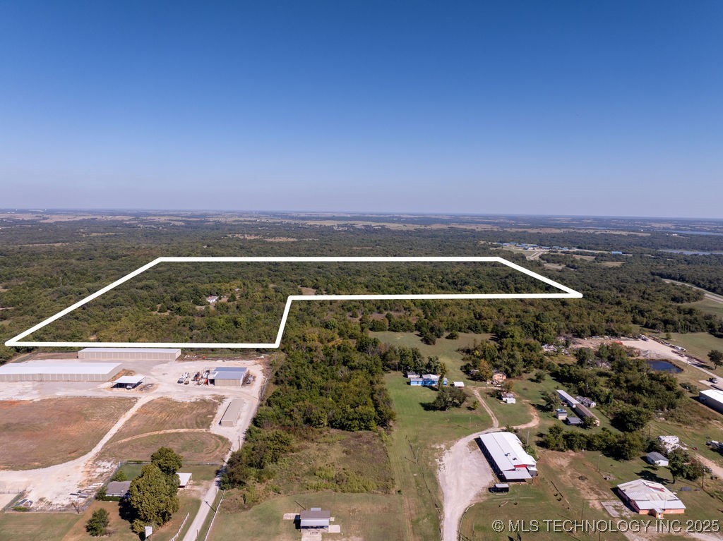 1600 Hwy 70 E Property Photo 1