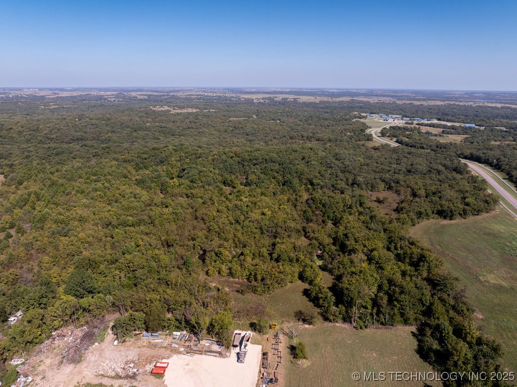 1600 Hwy 70 E Property Photo 6