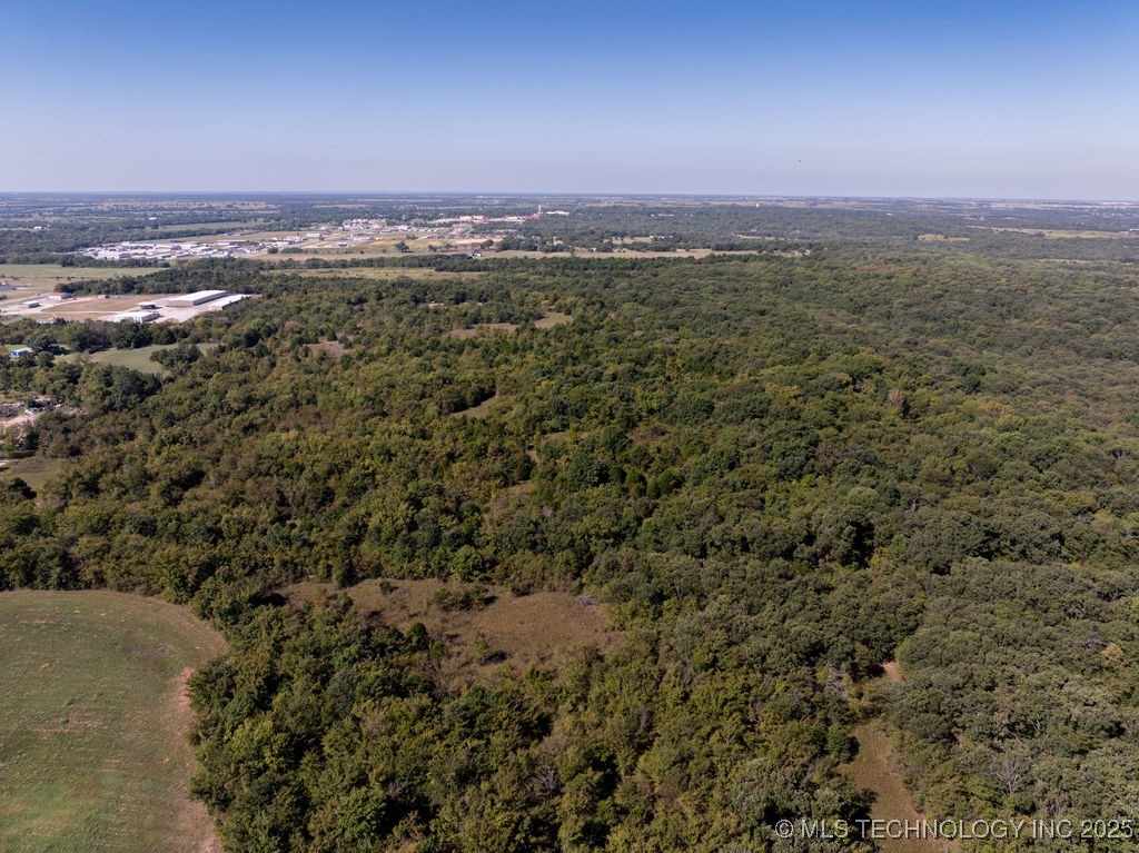 1600 Hwy 70 E Property Photo 7