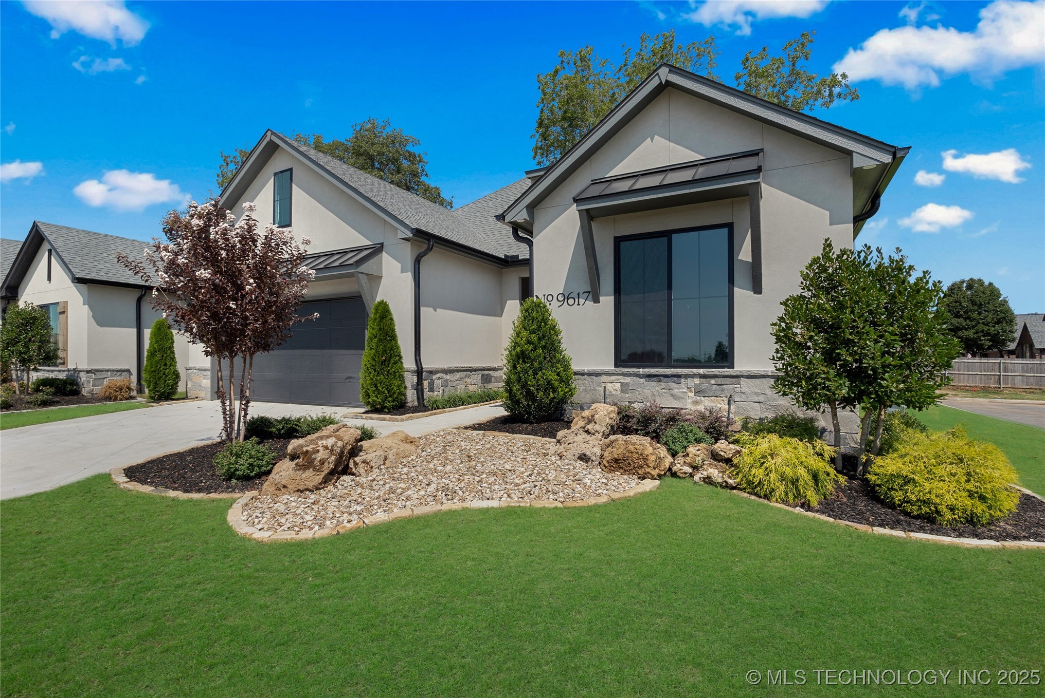 9617 E 119th Court Property Photo 1