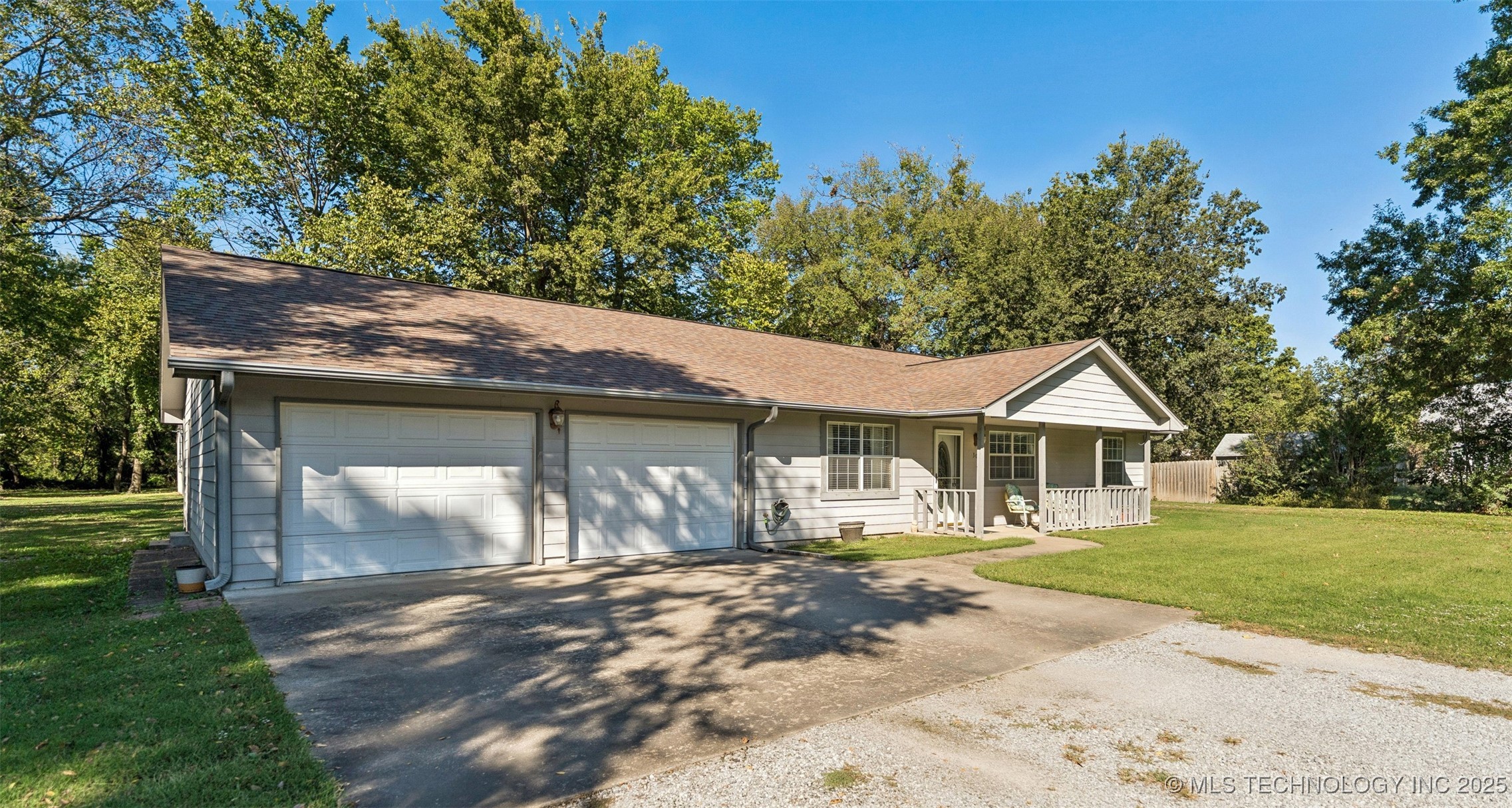 305 Ne 5th Street Property Photo 2