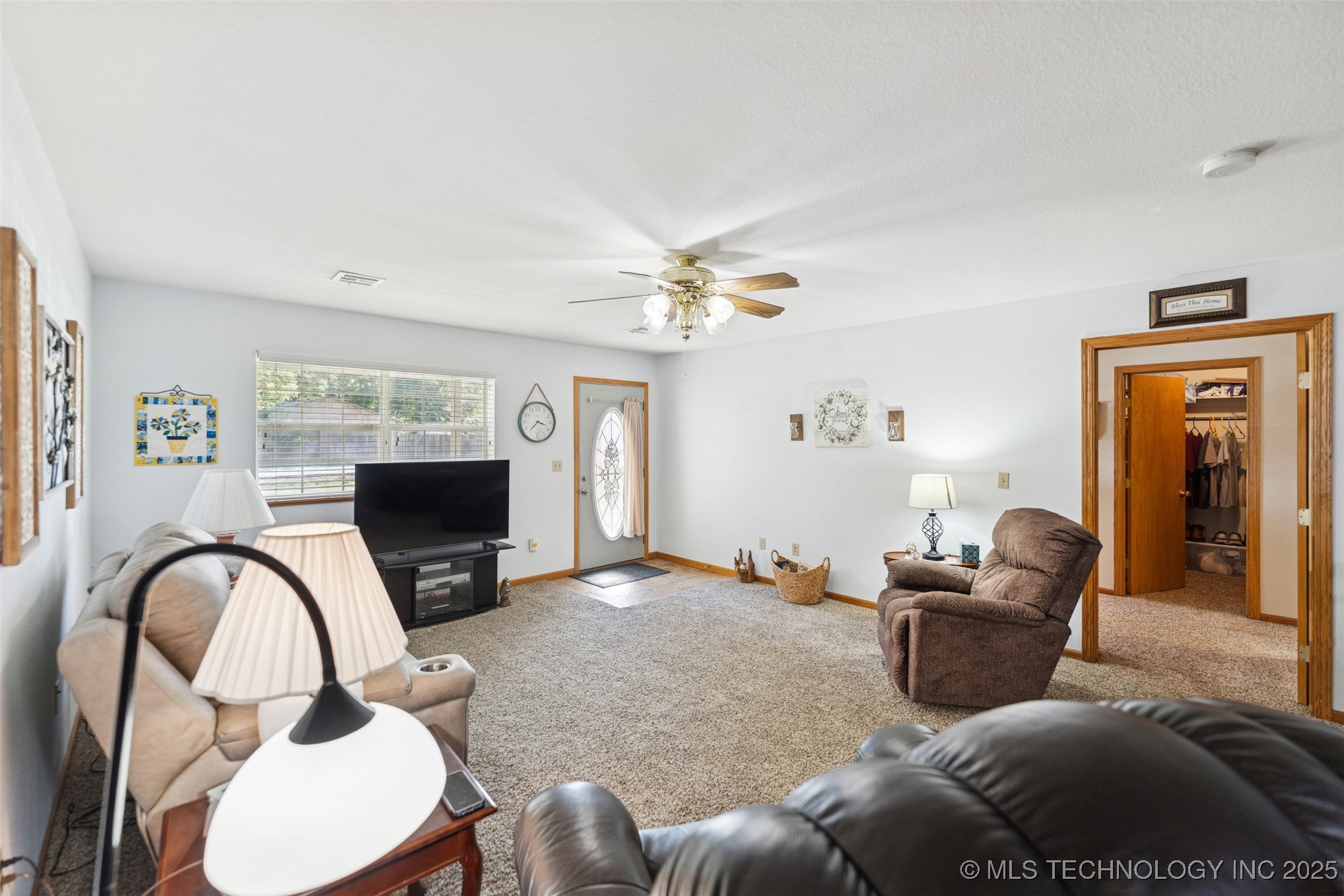 305 Ne 5th Street Property Photo 8