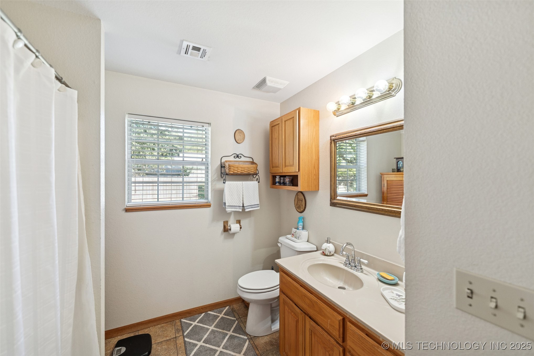 305 Ne 5th Street Property Photo 15