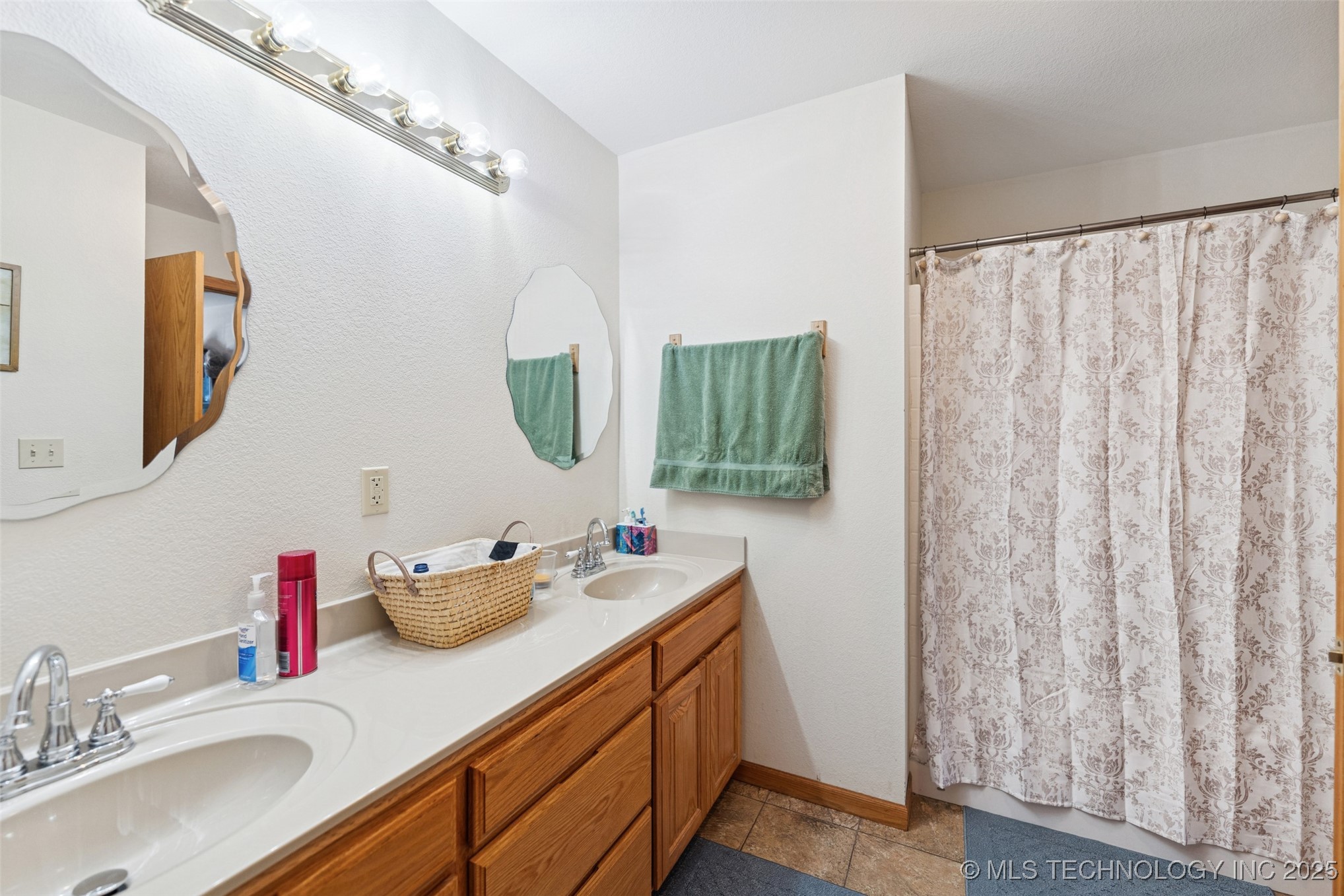 305 Ne 5th Street Property Photo 16