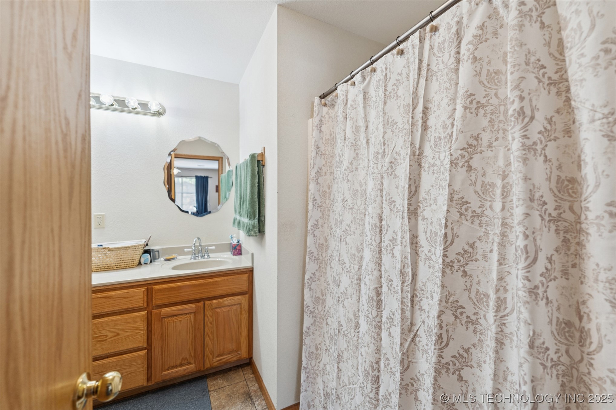 305 Ne 5th Street Property Photo 17