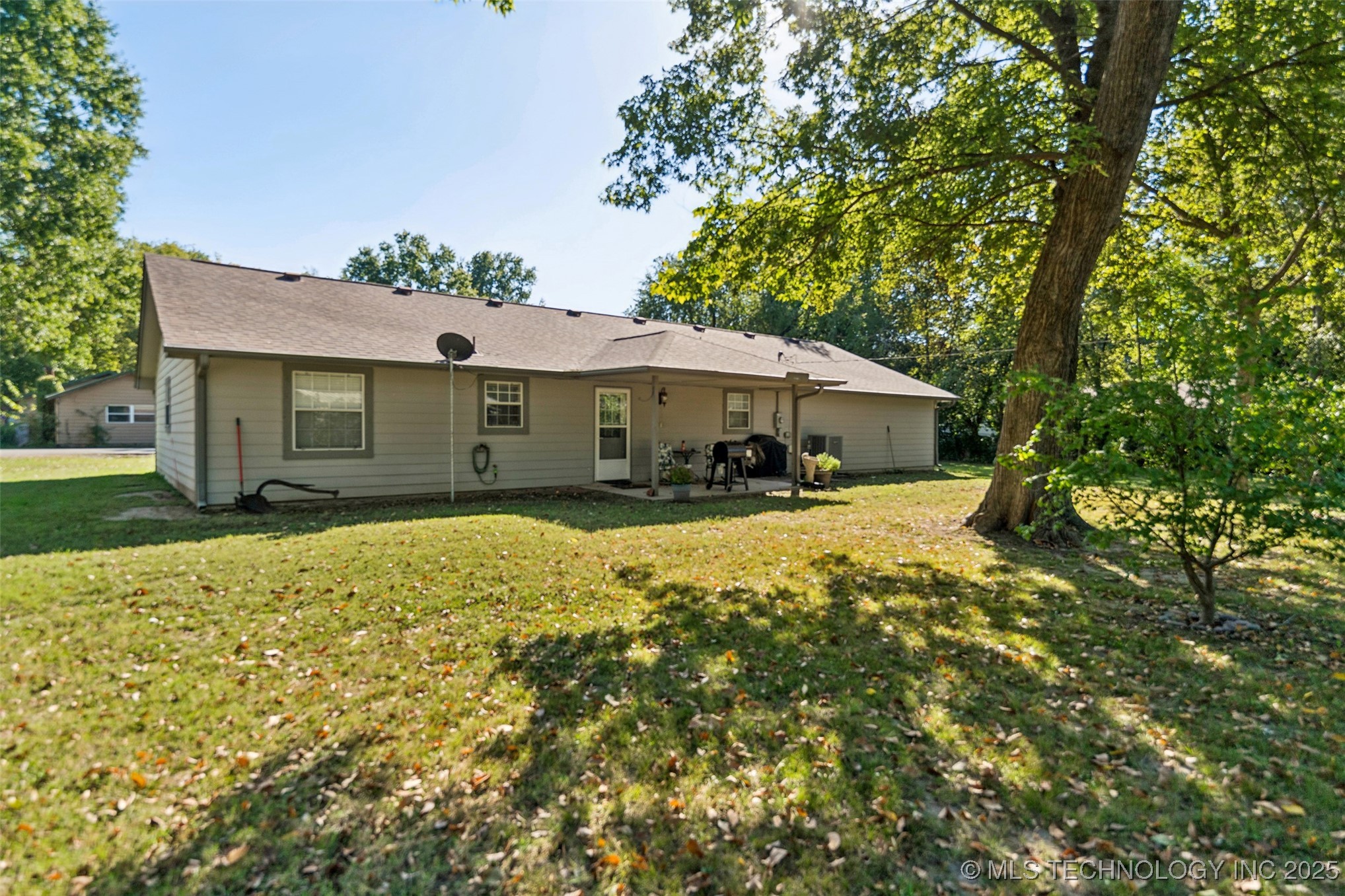 305 Ne 5th Street Property Photo 25