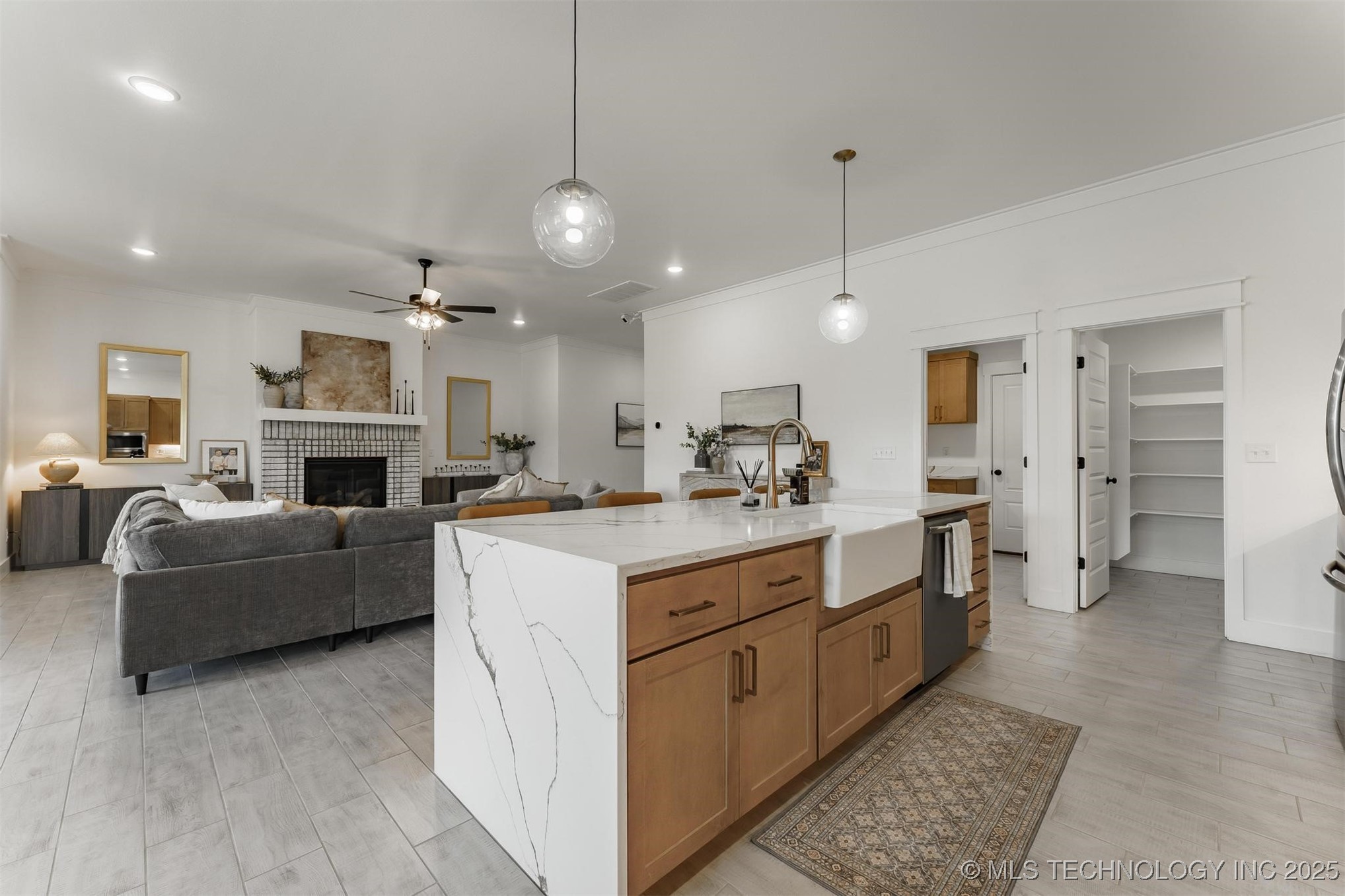 2056 E 129th Place S Property Photo 6