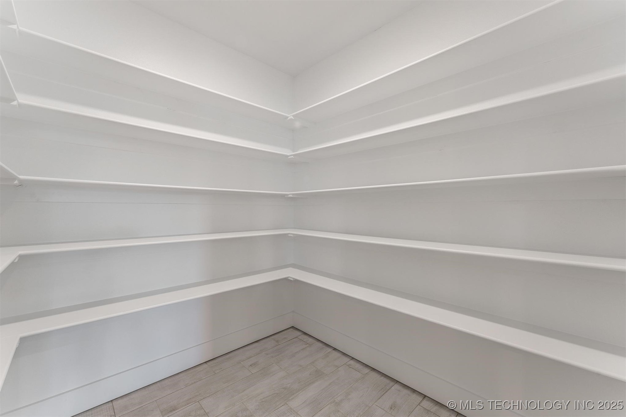 2056 E 129th Place S Property Photo 12