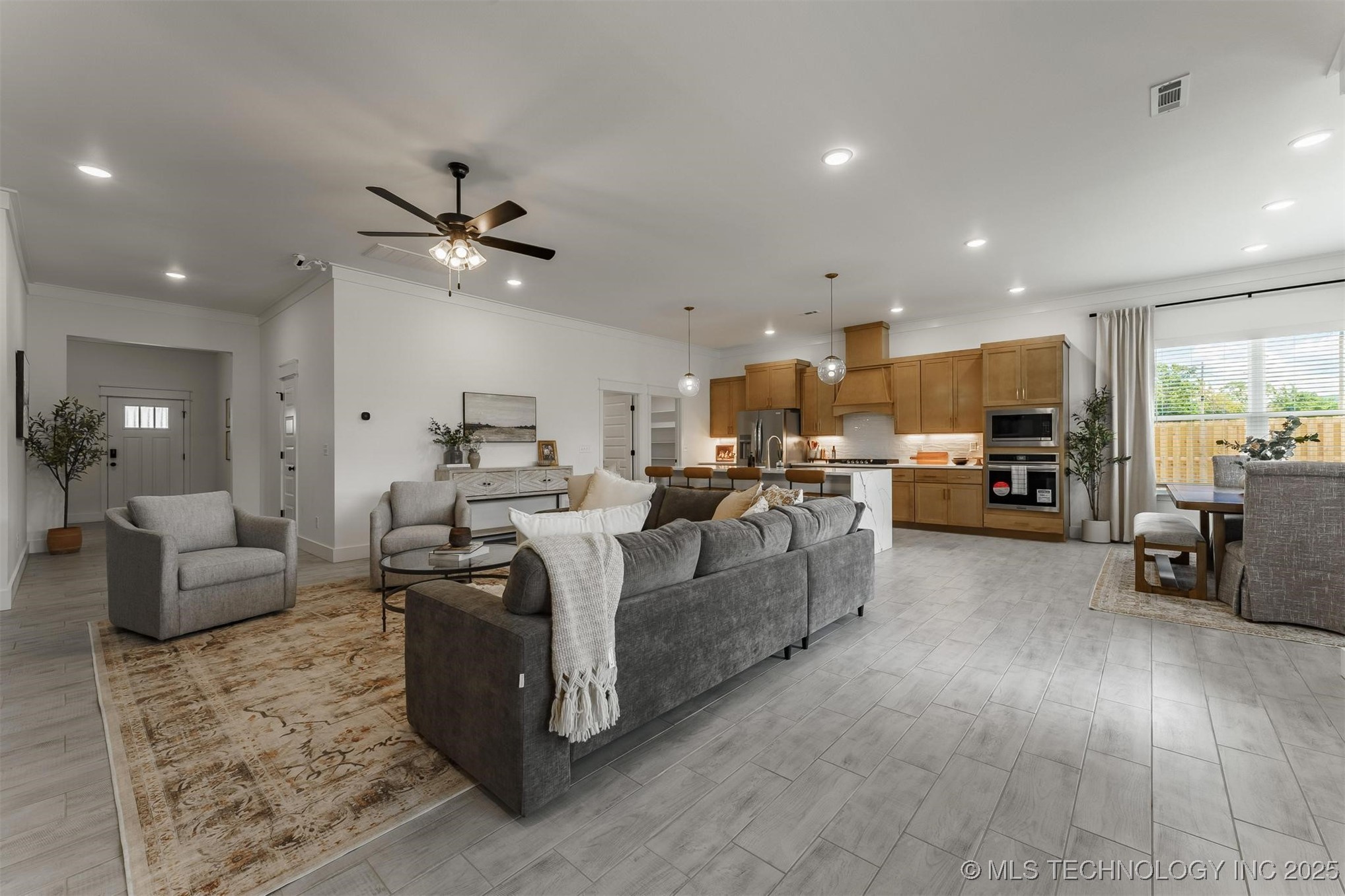 2056 E 129th Place S Property Photo 16