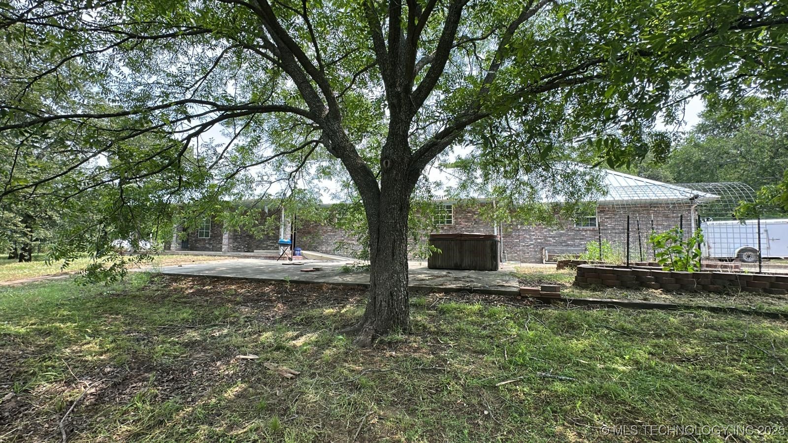 827 Acorn Road Property Photo 12