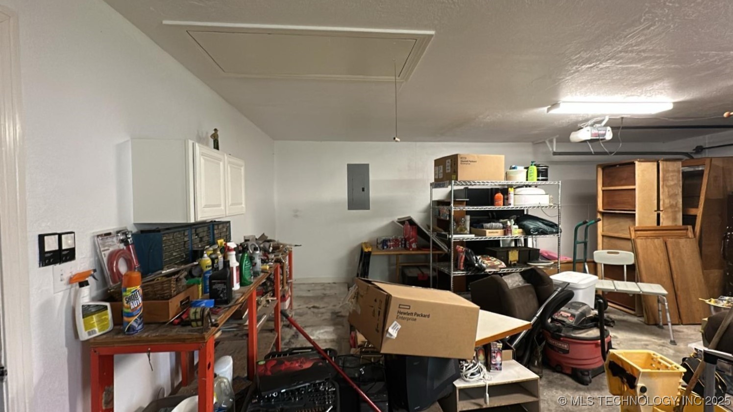 827 Acorn Road Property Photo 34