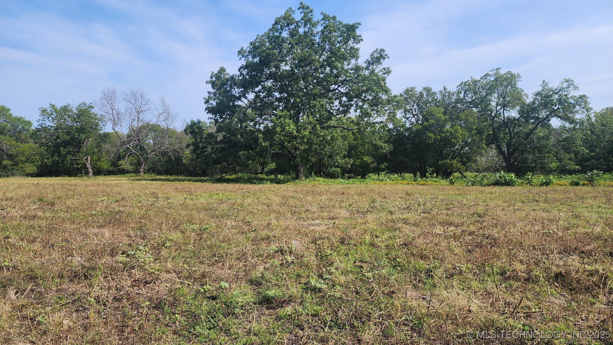 9251 E 470 Road Property Photo 2