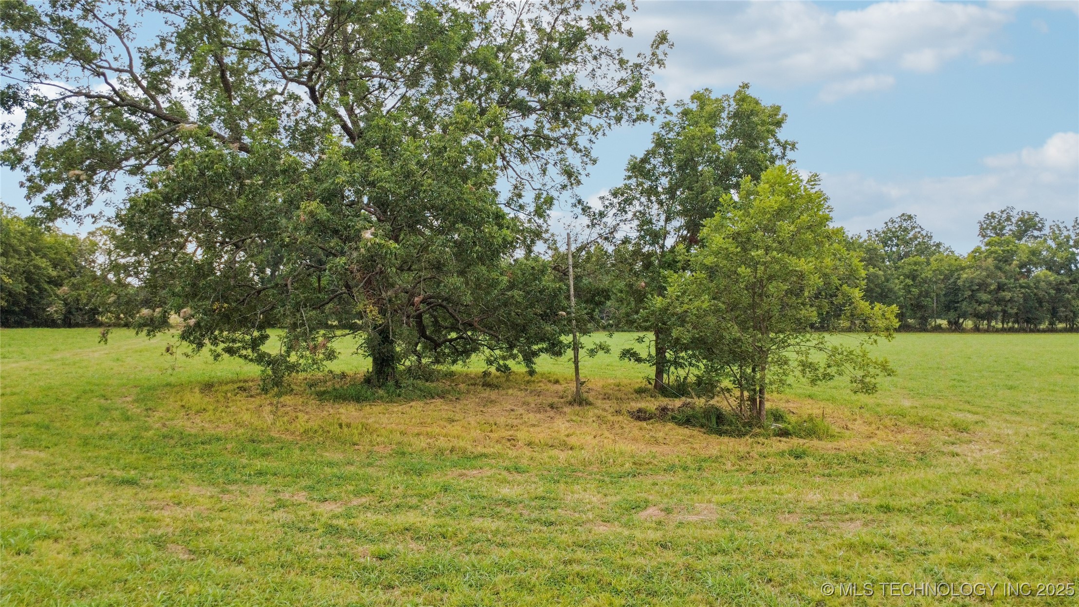 9251 E 470 Road Property Photo 10