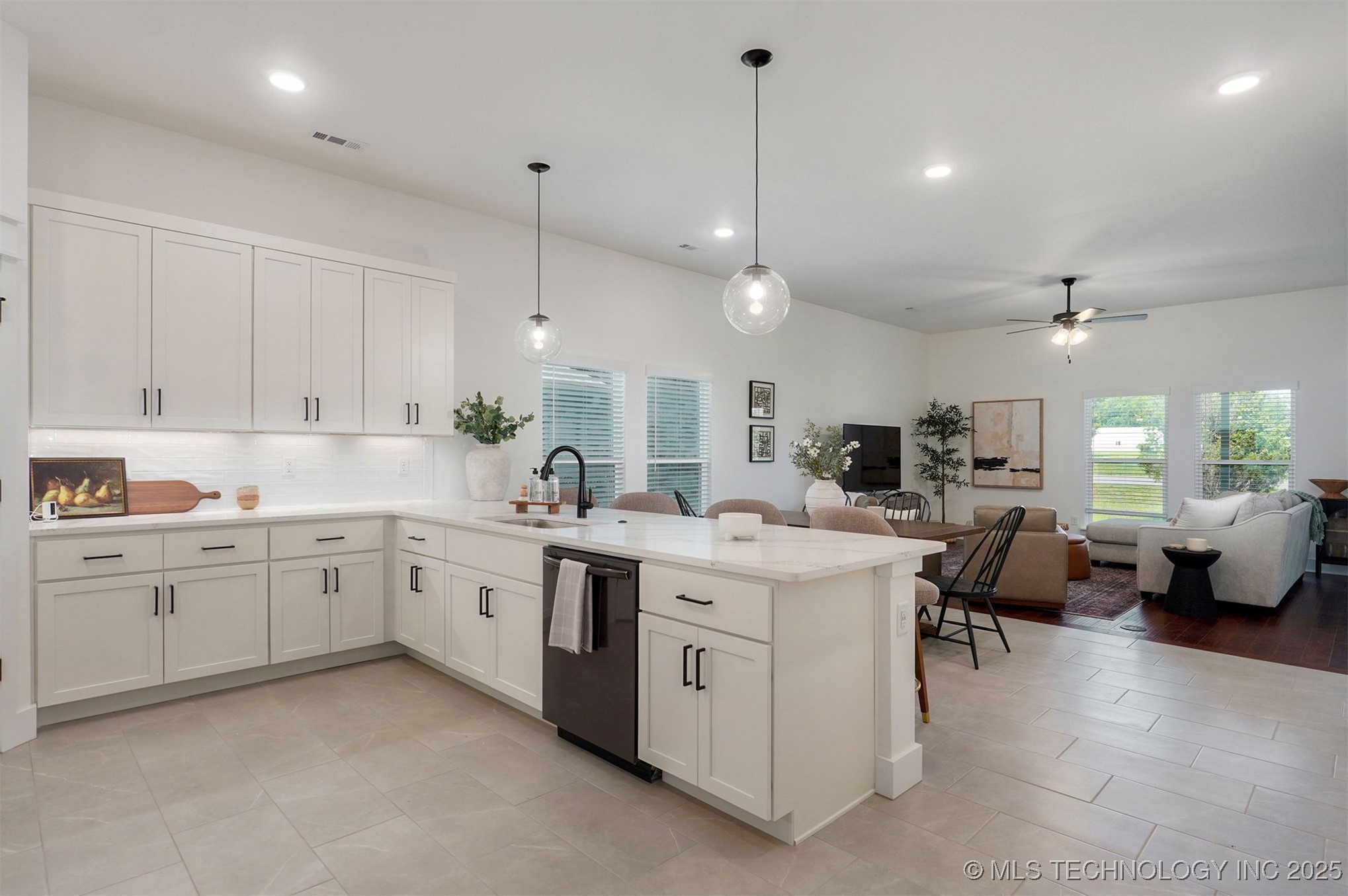 2064 E 129th Place S Property Photo 7