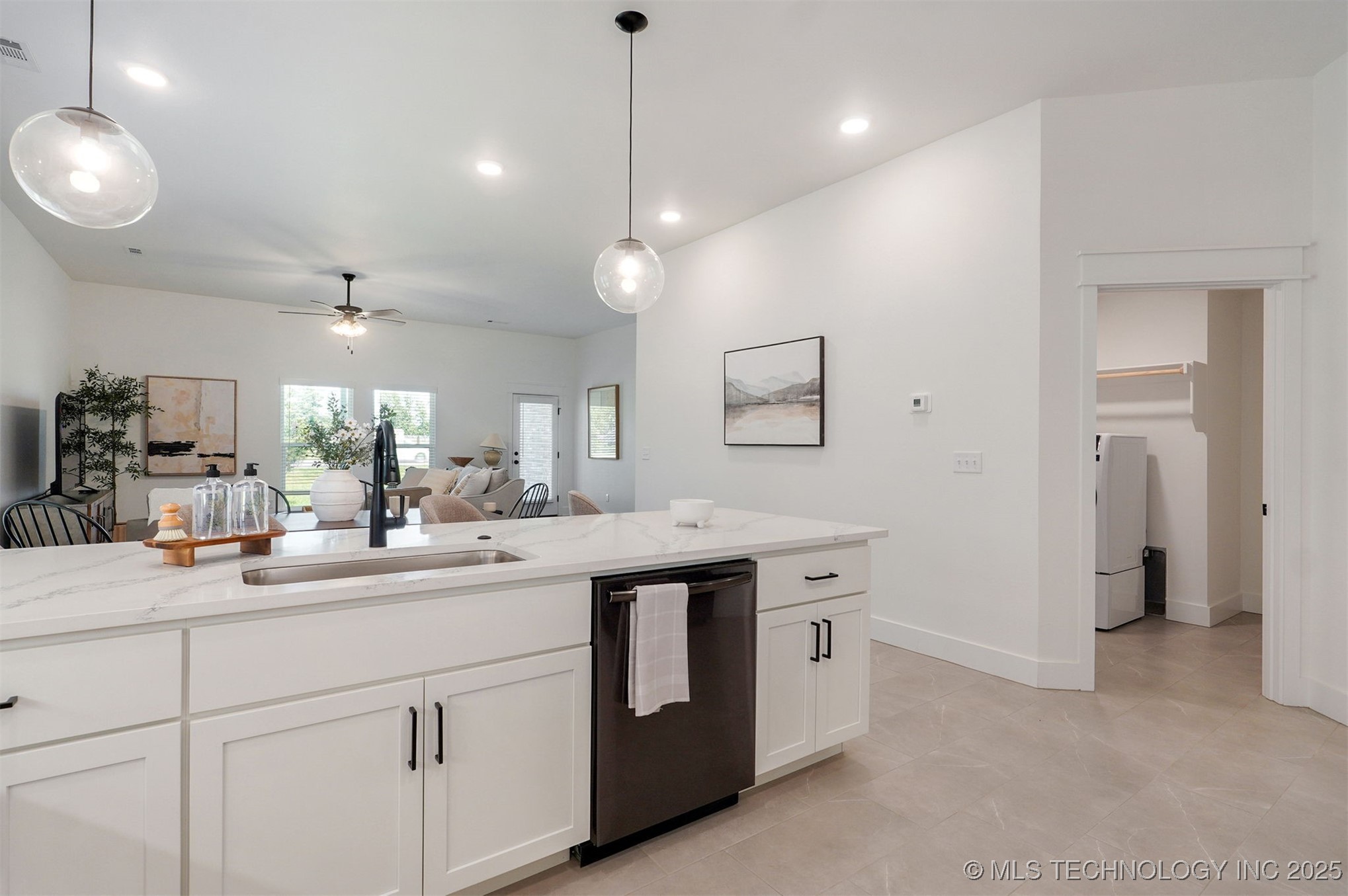 2064 E 129th Place S Property Photo 10