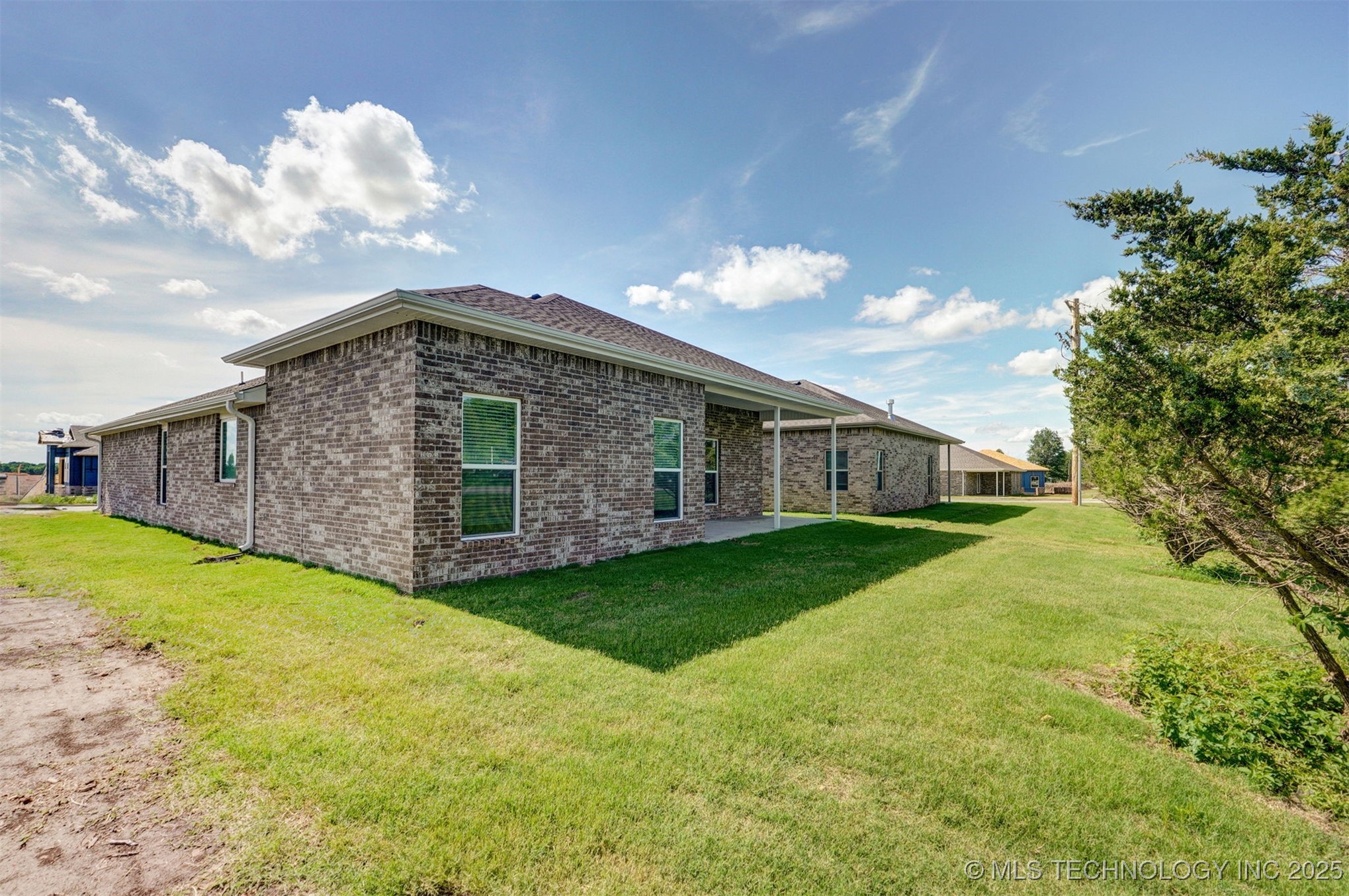 2064 E 129th Place S Property Photo 28