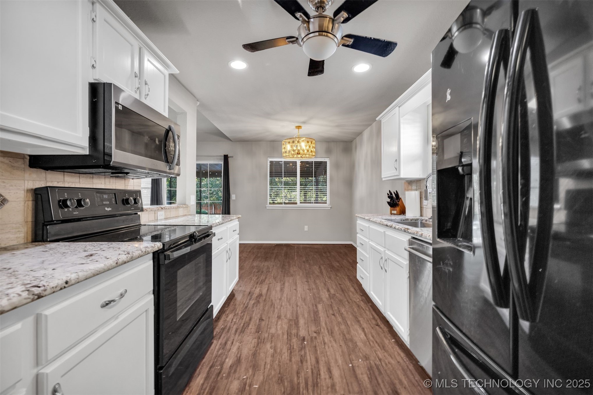 1416 N Juniper Place Property Photo 17