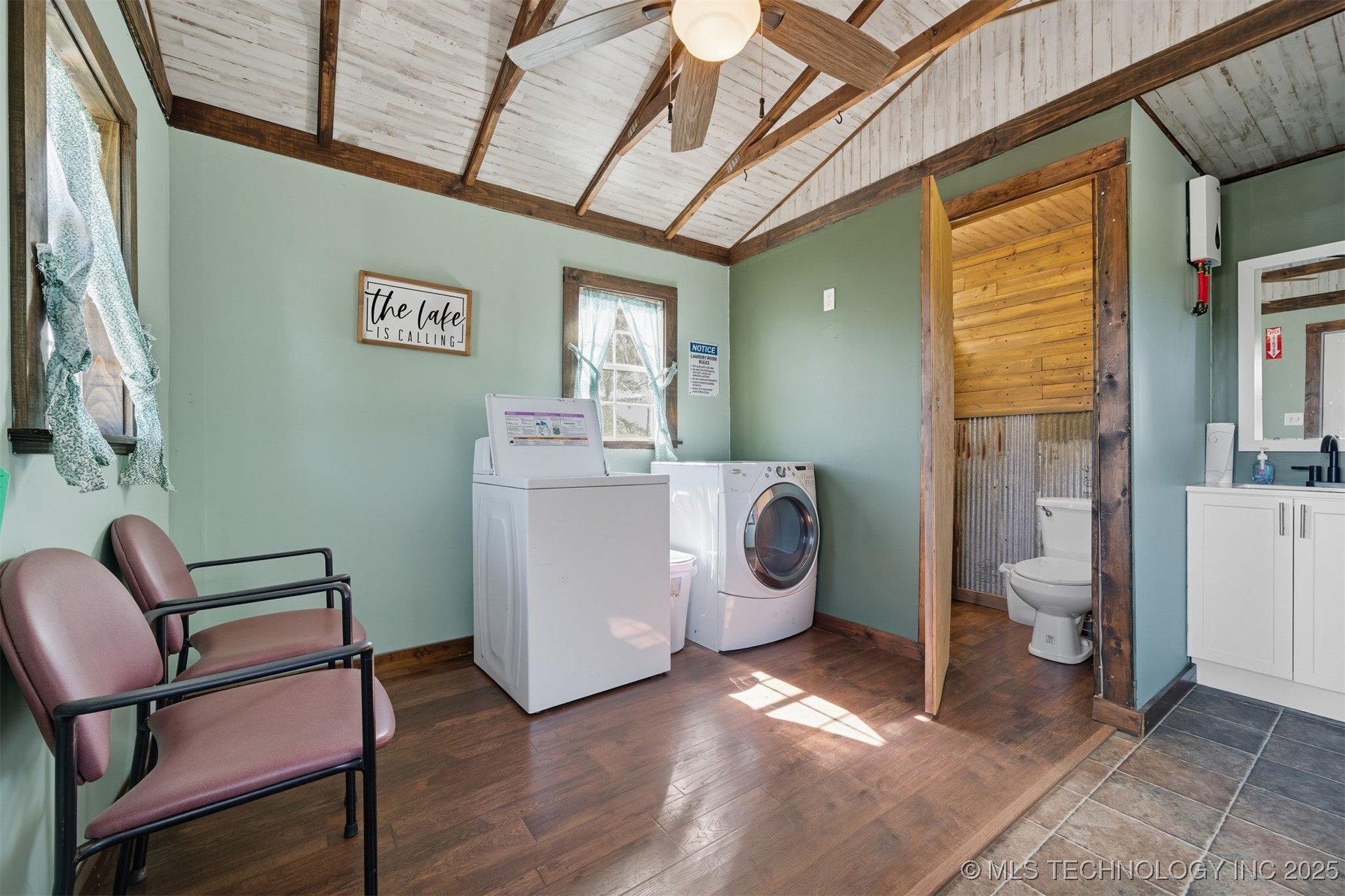 23000 Hideaway Drive Property Photo 22