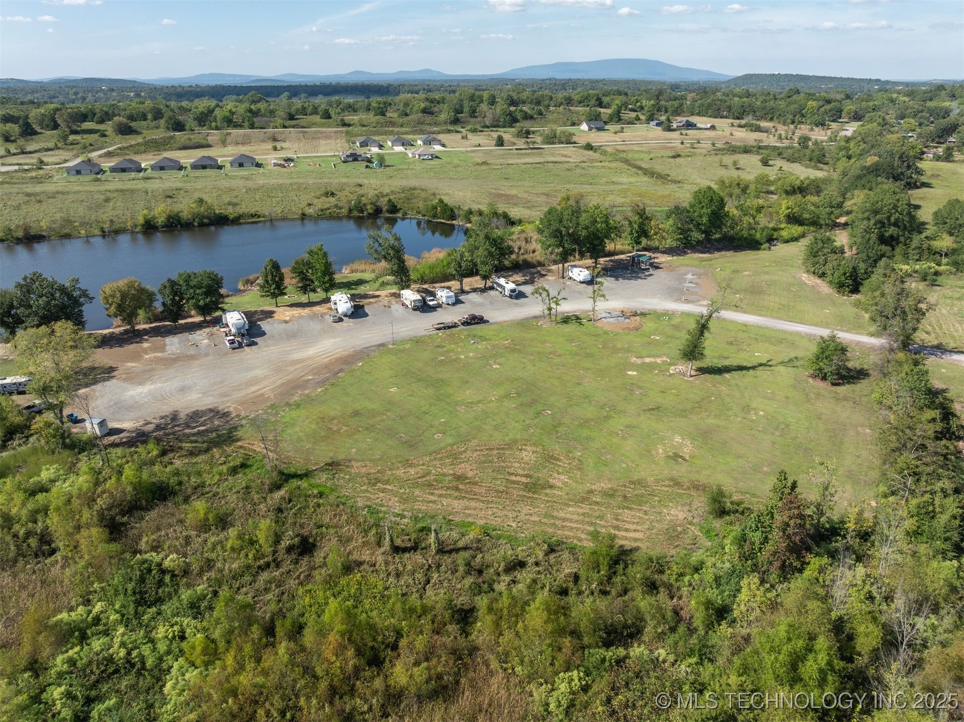 23000 Hideaway Drive Property Photo 35