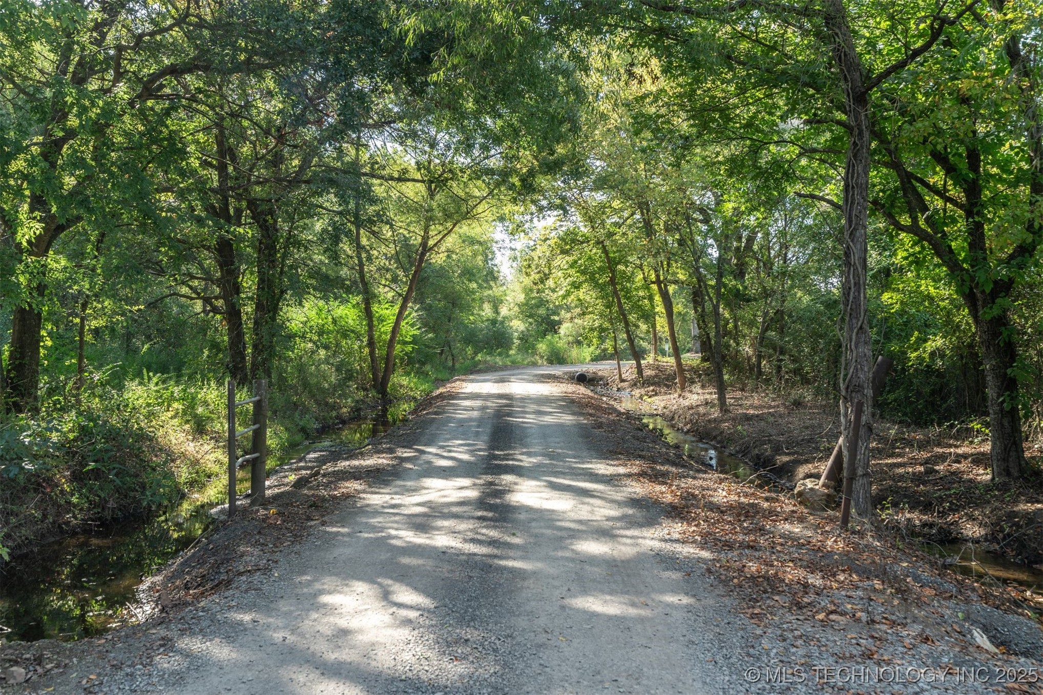 23000 Hideaway Drive Property Photo 44