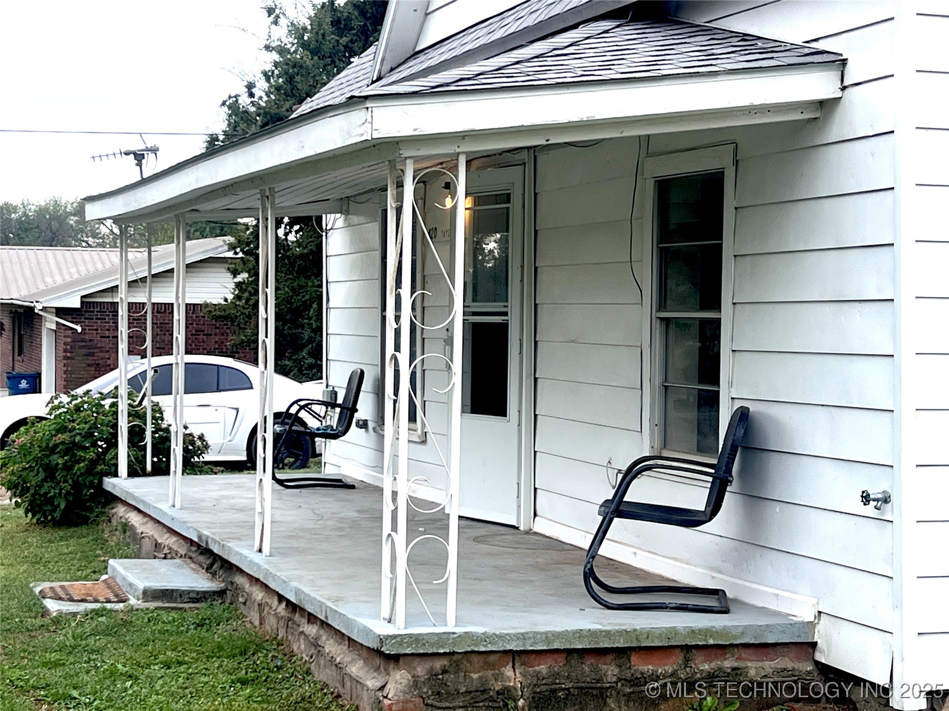 420 Taylor Street Property Photo 2