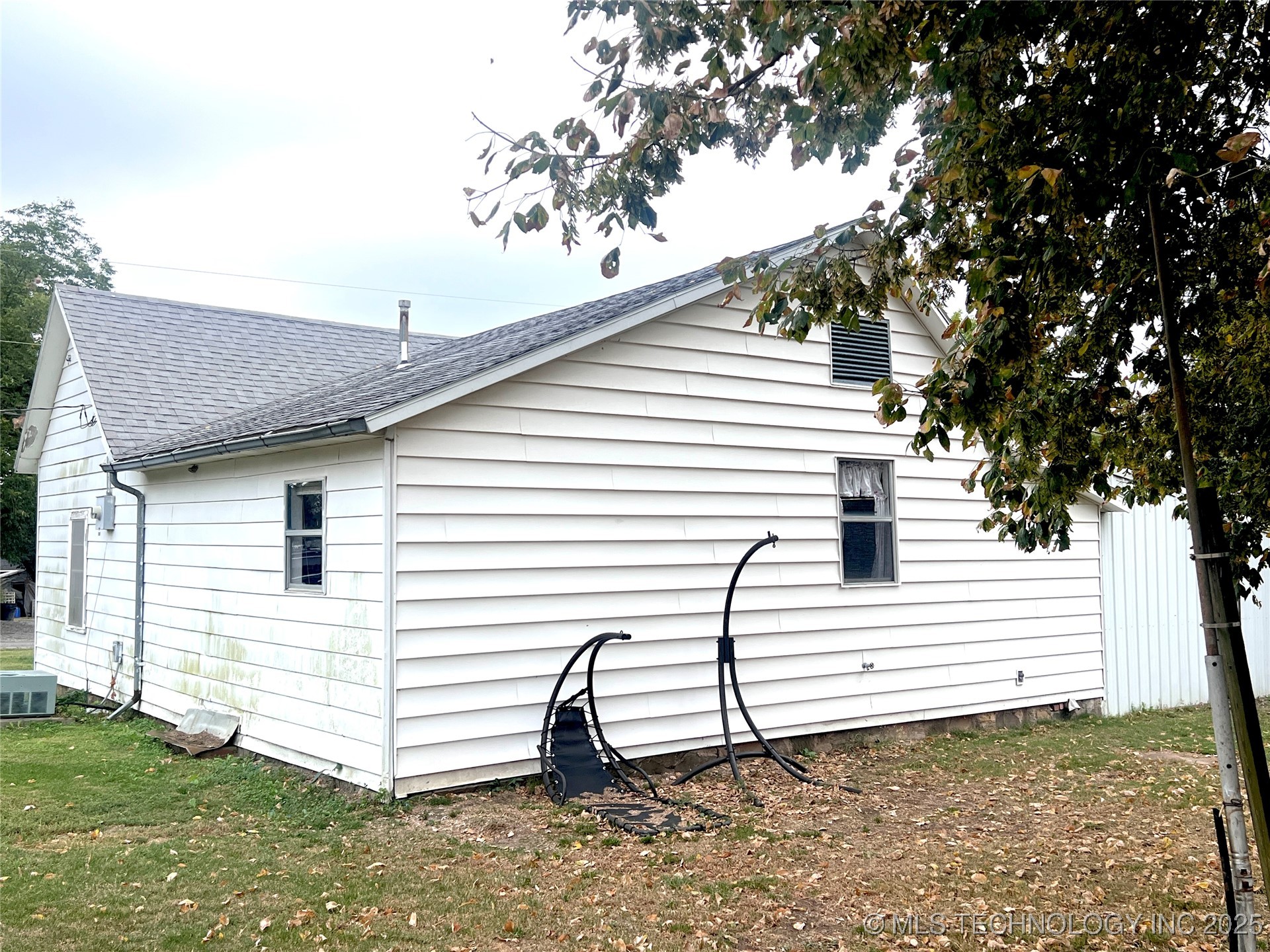 420 Taylor Street Property Photo 5