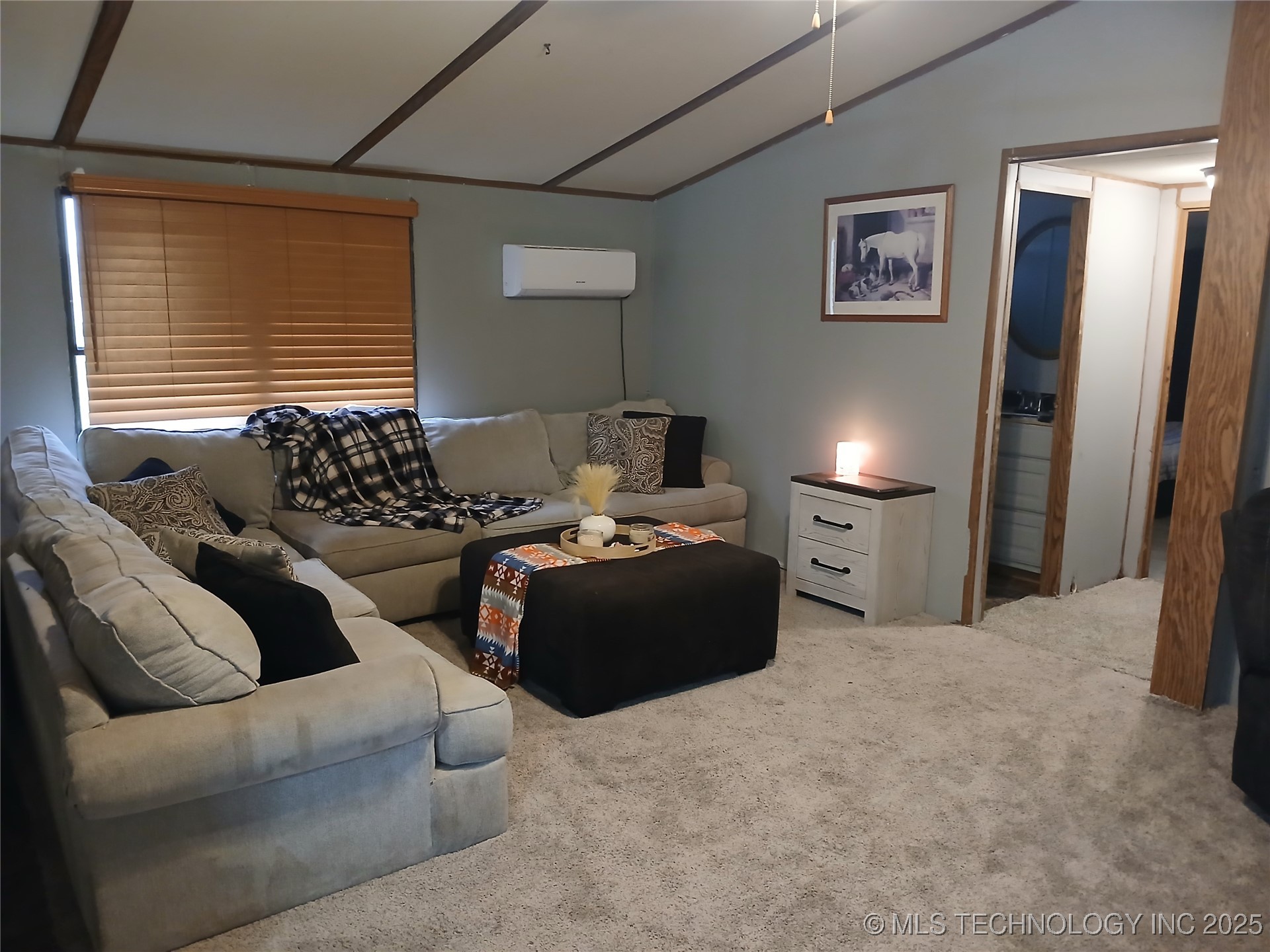 413697 E 1090 Road Property Photo 10