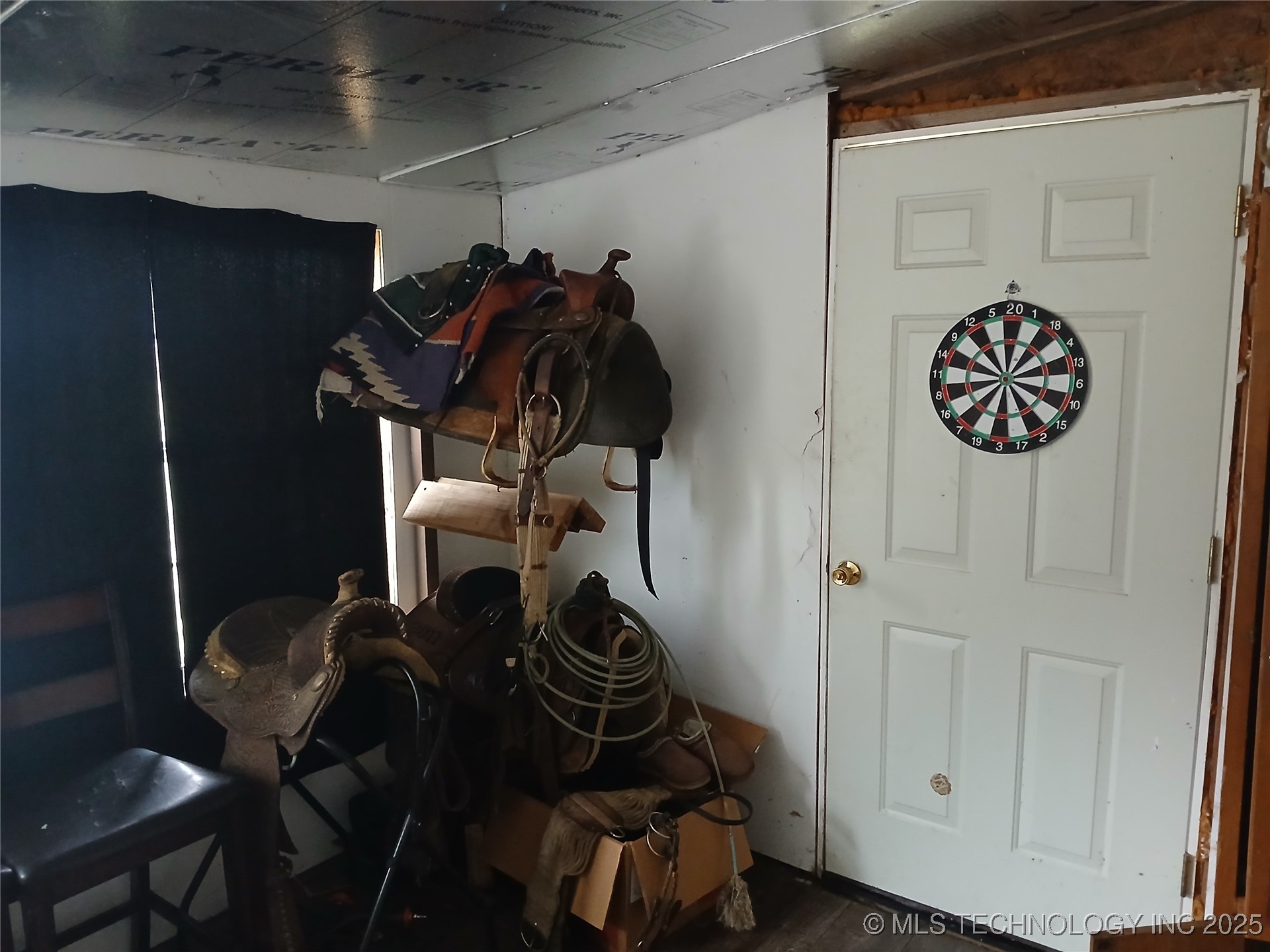 413697 E 1090 Road Property Photo 25