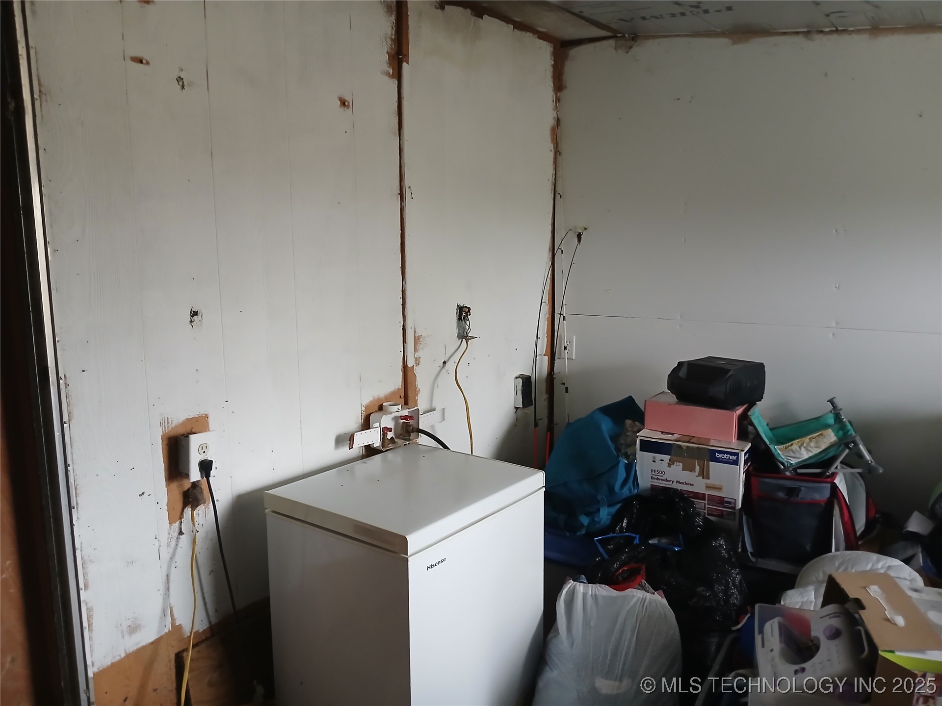 413697 E 1090 Road Property Photo 26