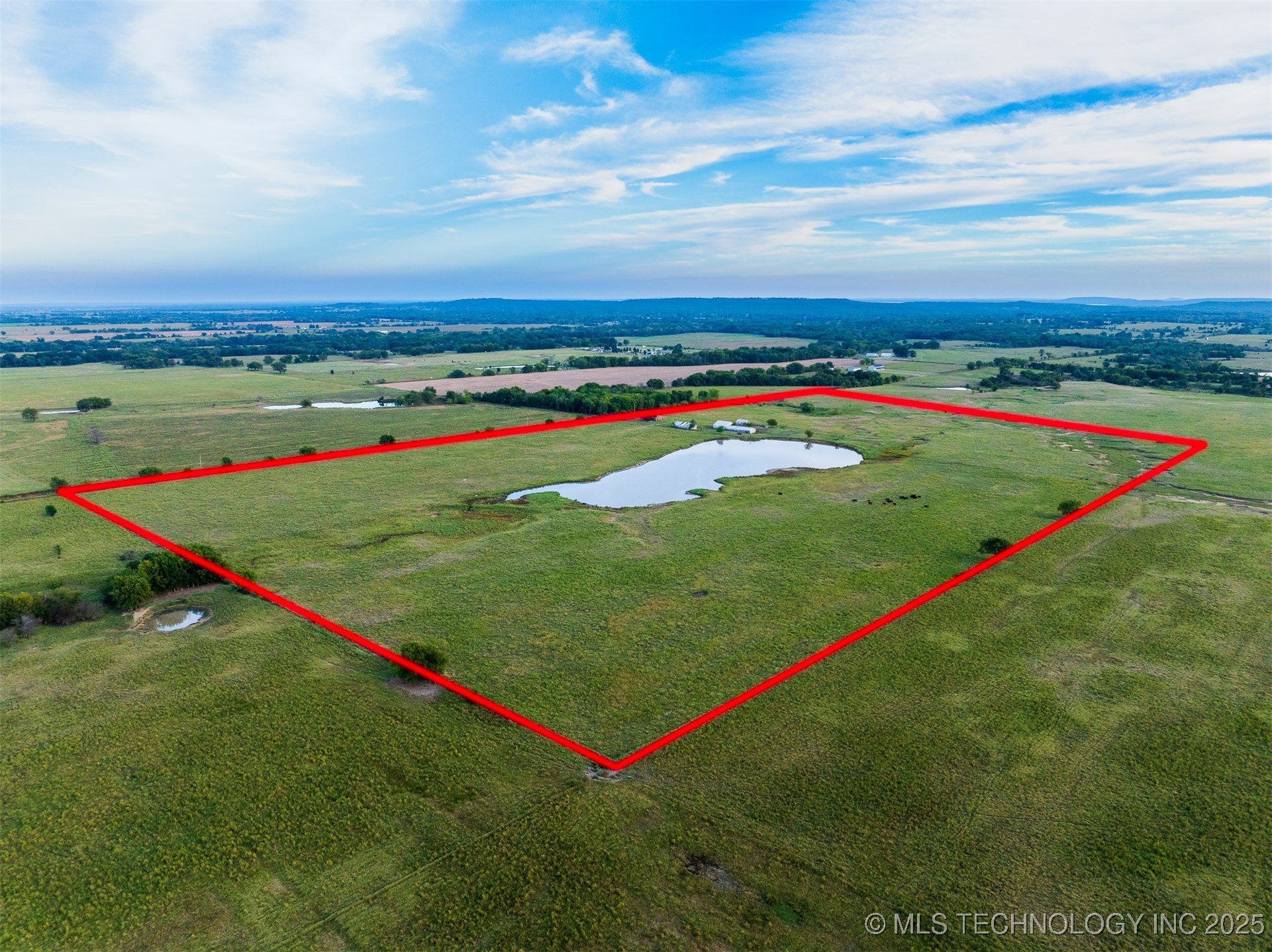 3 S 320 Road Property Photo 1