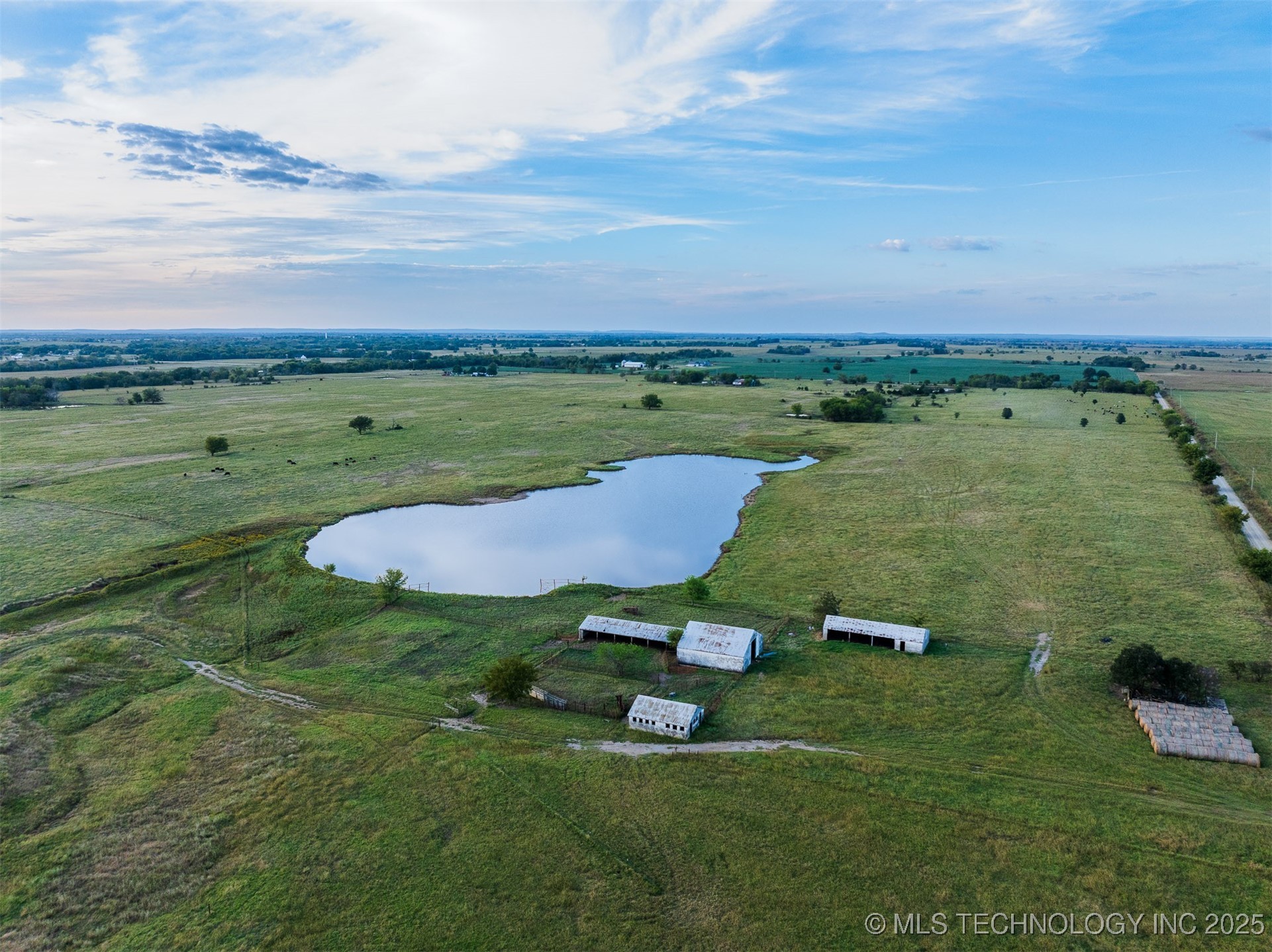 3 S 320 Road Property Photo 19