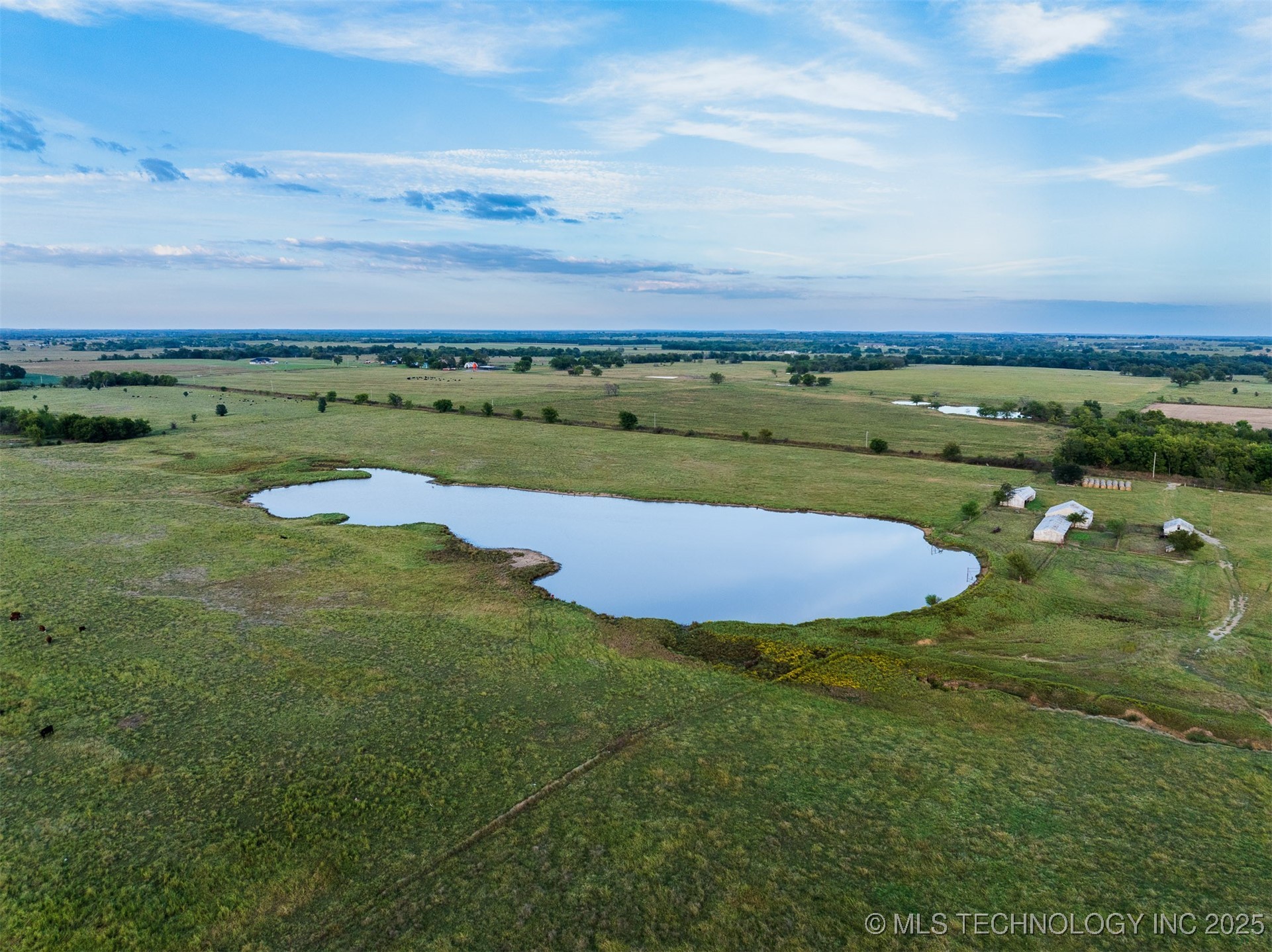 3 S 320 Road Property Photo 24