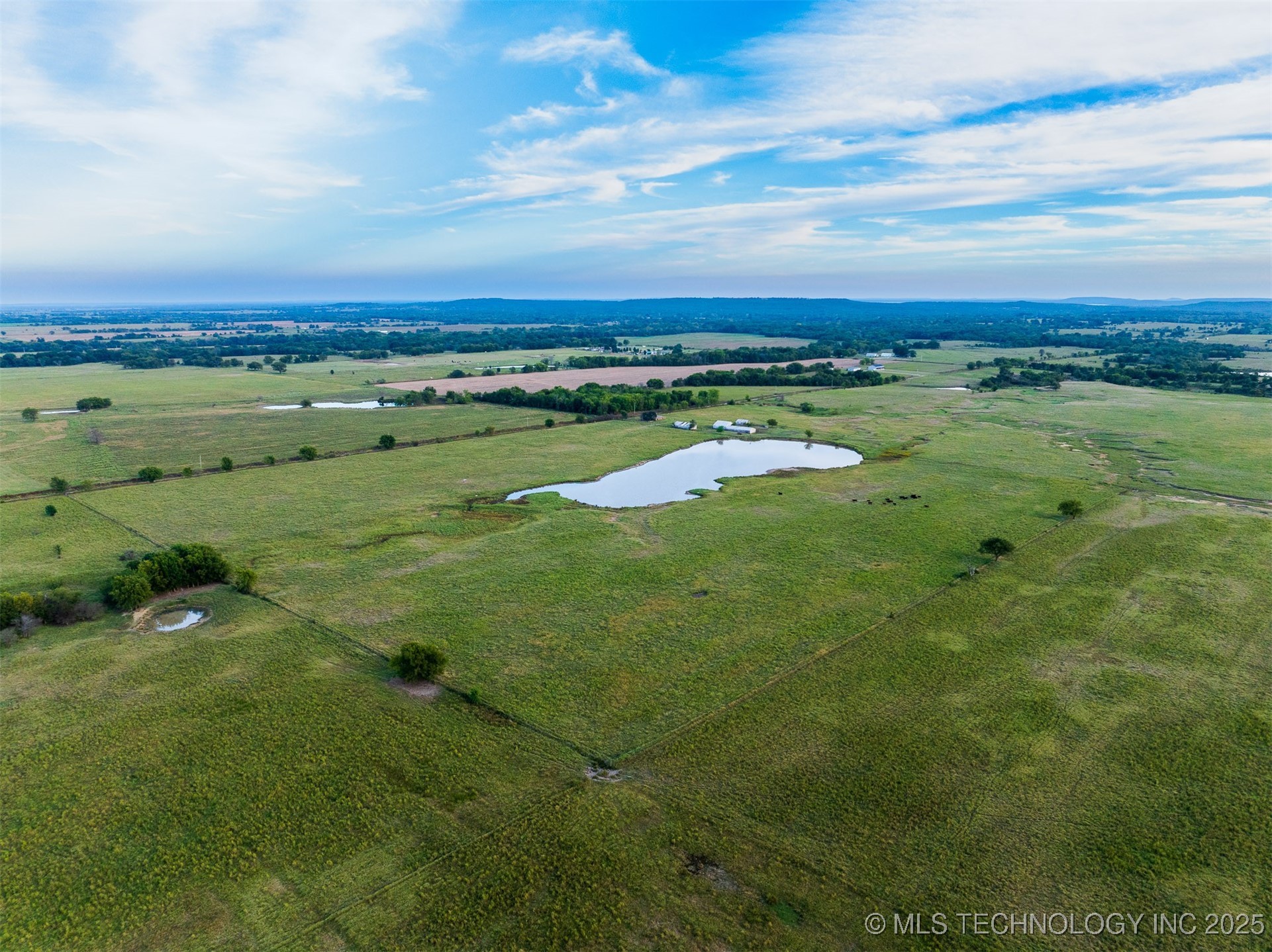 3 S 320 Road Property Photo 39