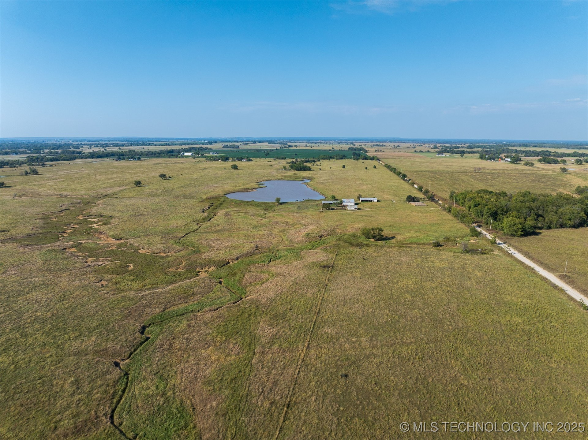 3 S 320 Road Property Photo 44