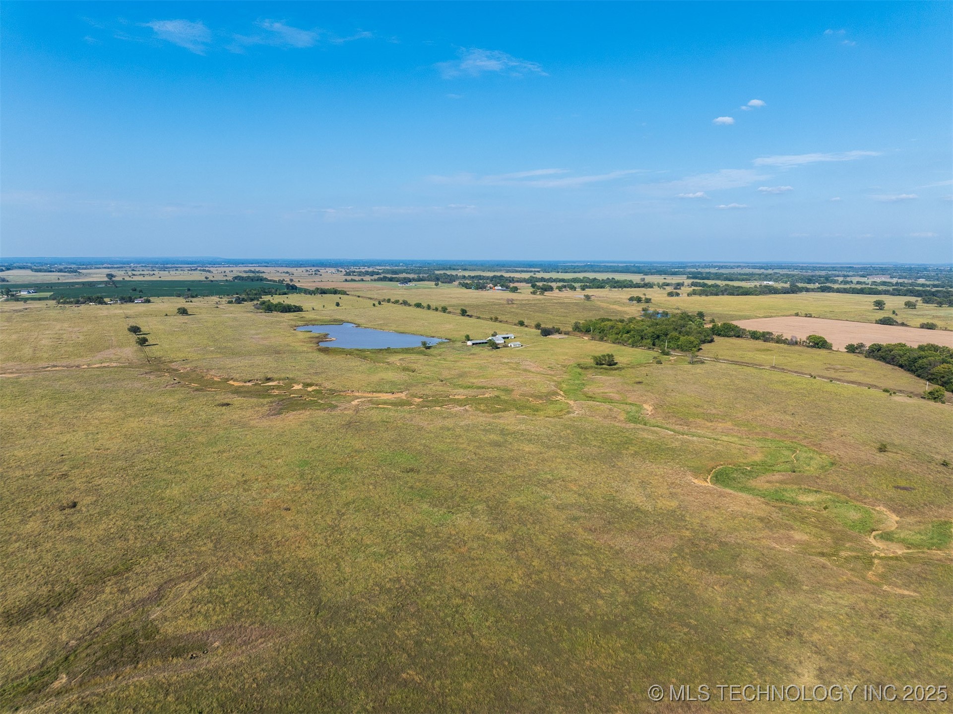 3 S 320 Road Property Photo 45