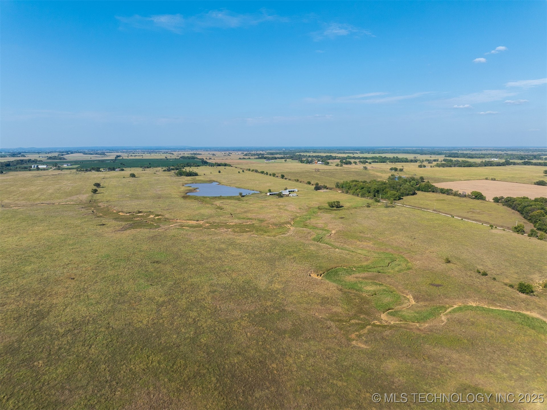 3 S 320 Road Property Photo 46