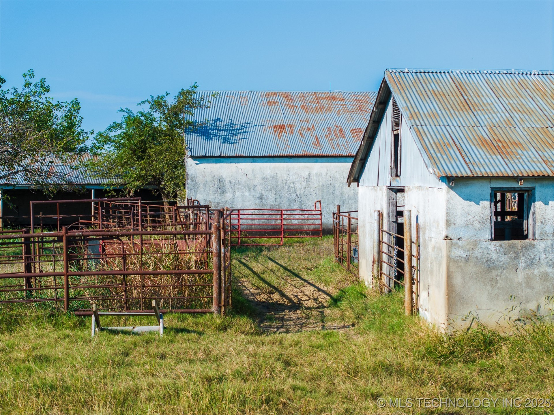 3 S 320 Road Property Photo 63