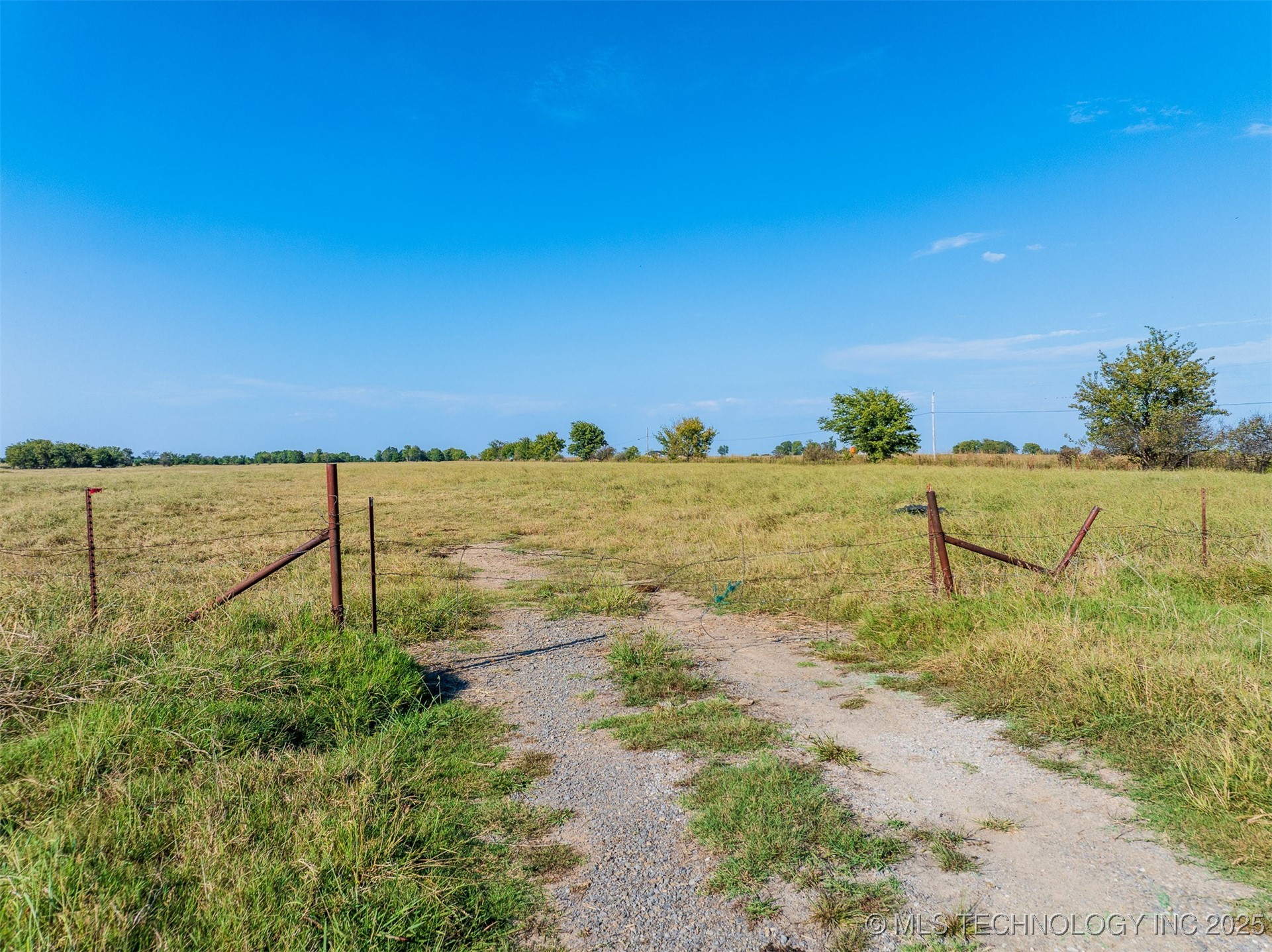 3 S 320 Road Property Photo 69