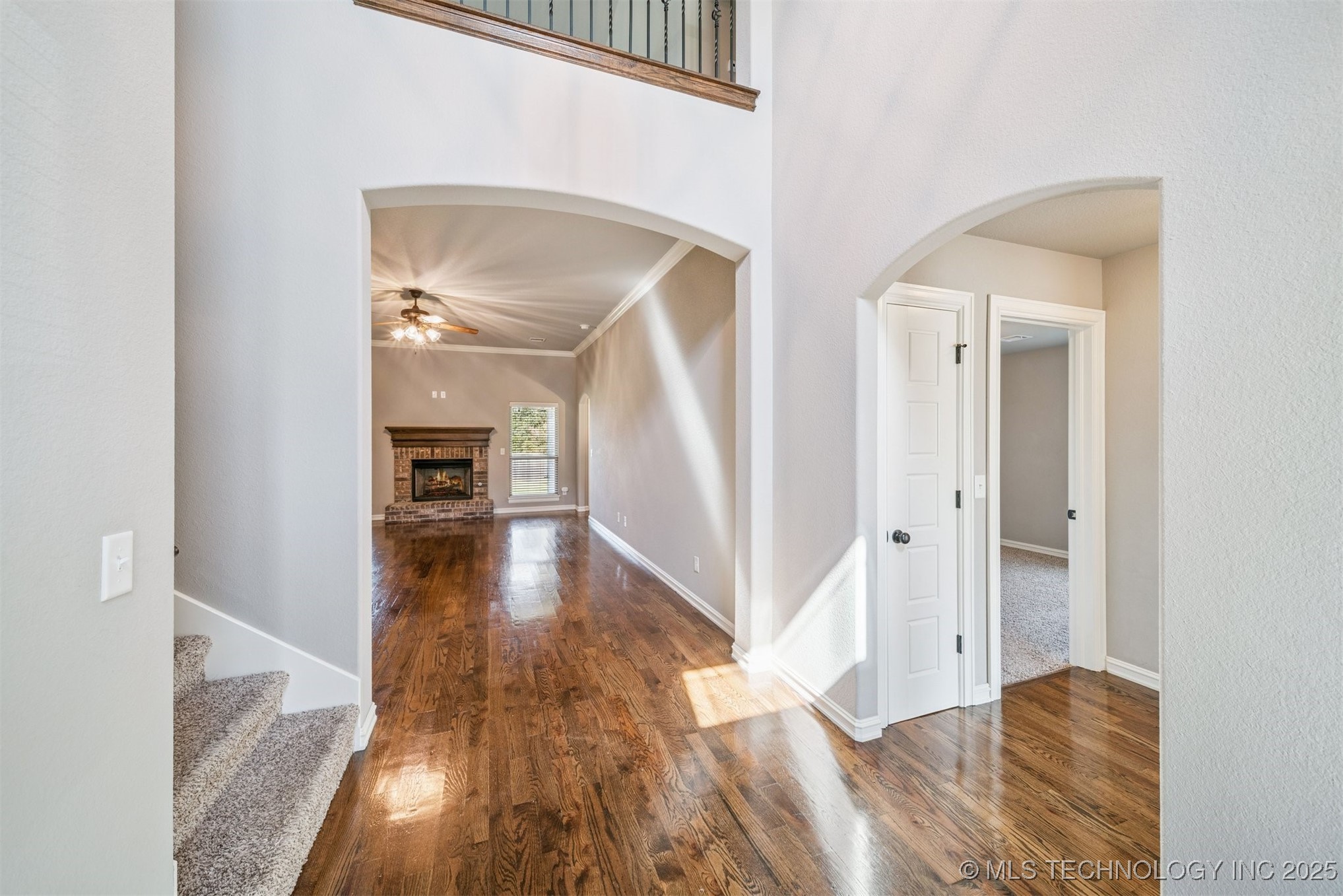 1819 E 43rd Street Property Photo 4