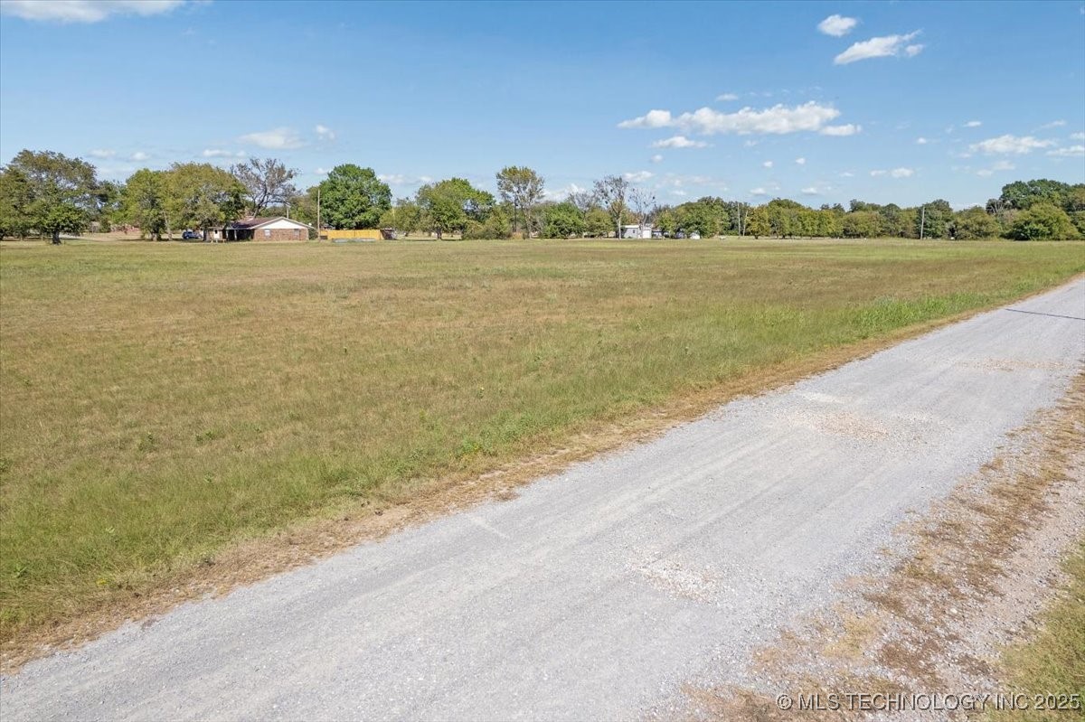 001 N Washington Road Property Photo 13