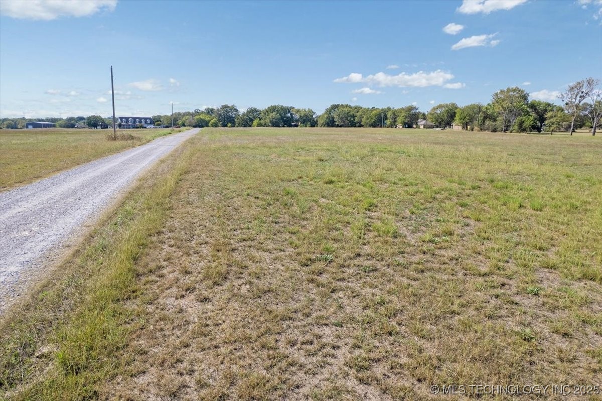 001 N Washington Road Property Photo 14