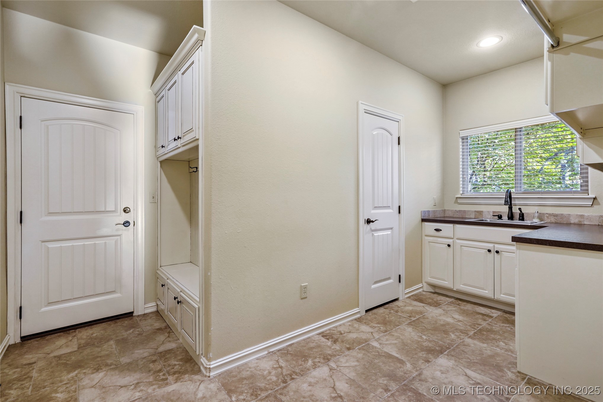 7474 S 288th East Avenue Property Photo 40
