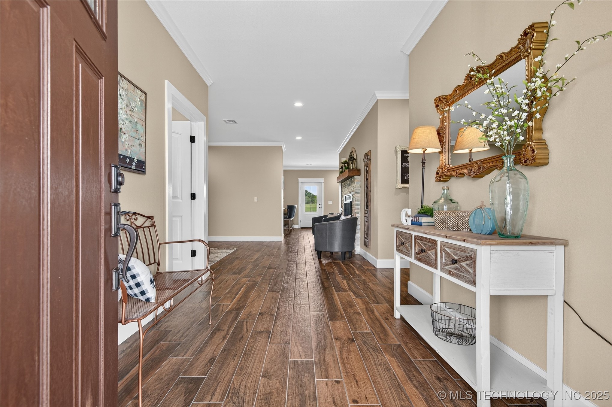 21600 N 4015 Road Property Photo 5