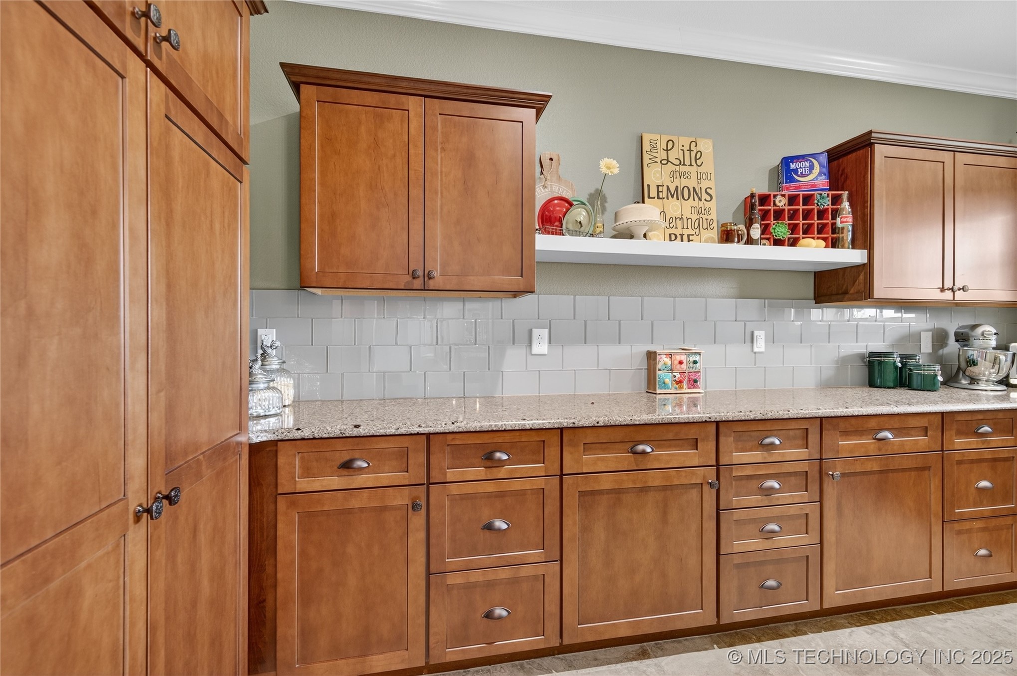 21600 N 4015 Road Property Photo 14